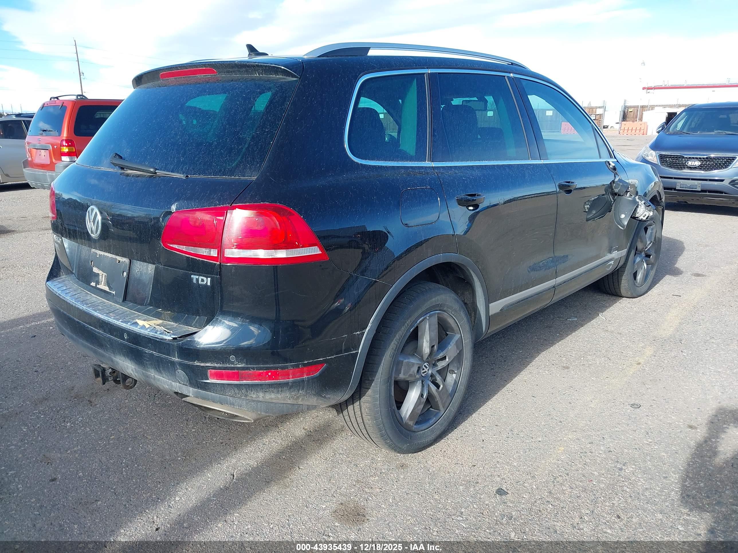 VOLKSWAGEN TOUAREG image 4