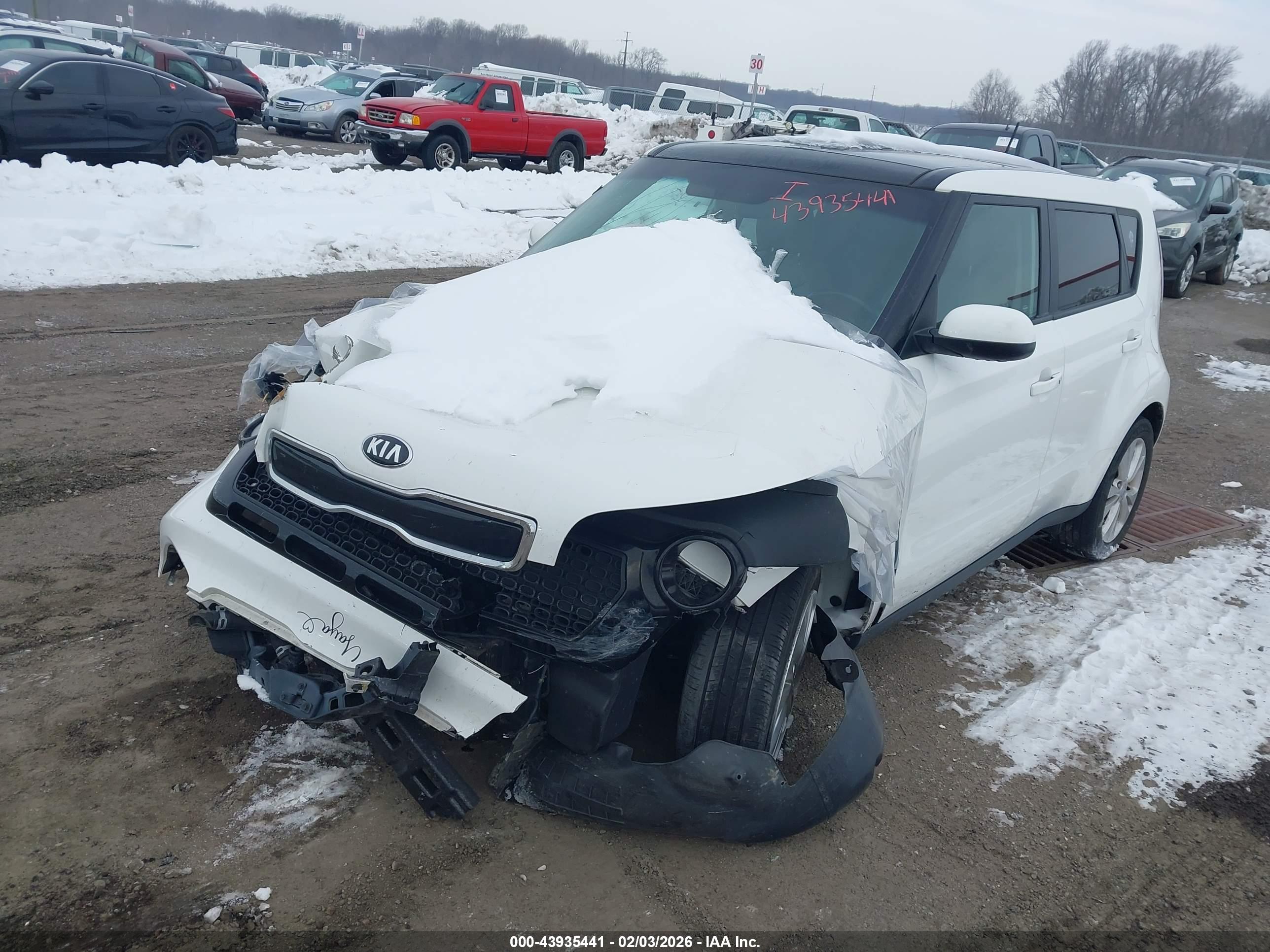 KIA SOUL image 2