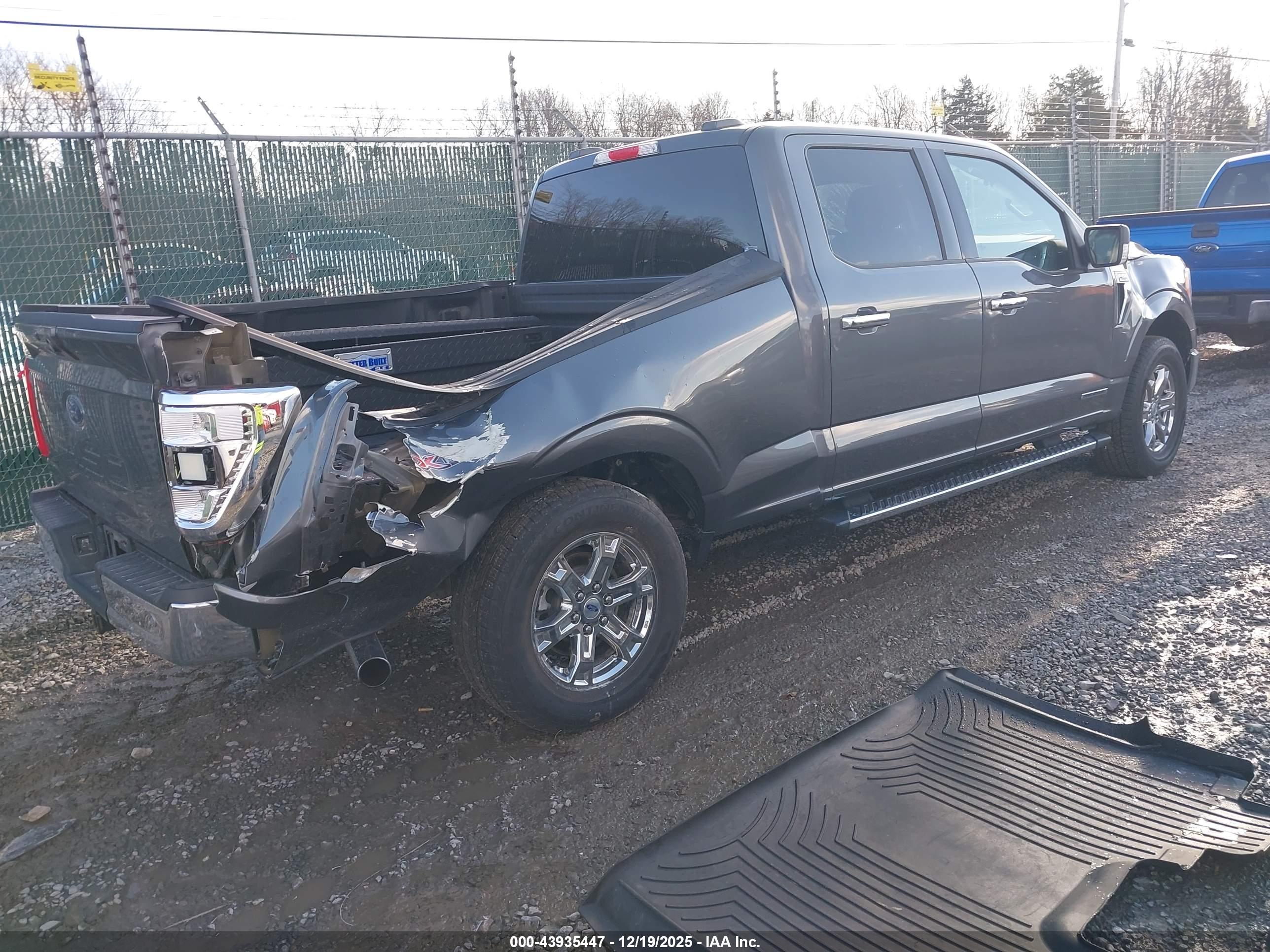 FORD F-150 image 4
