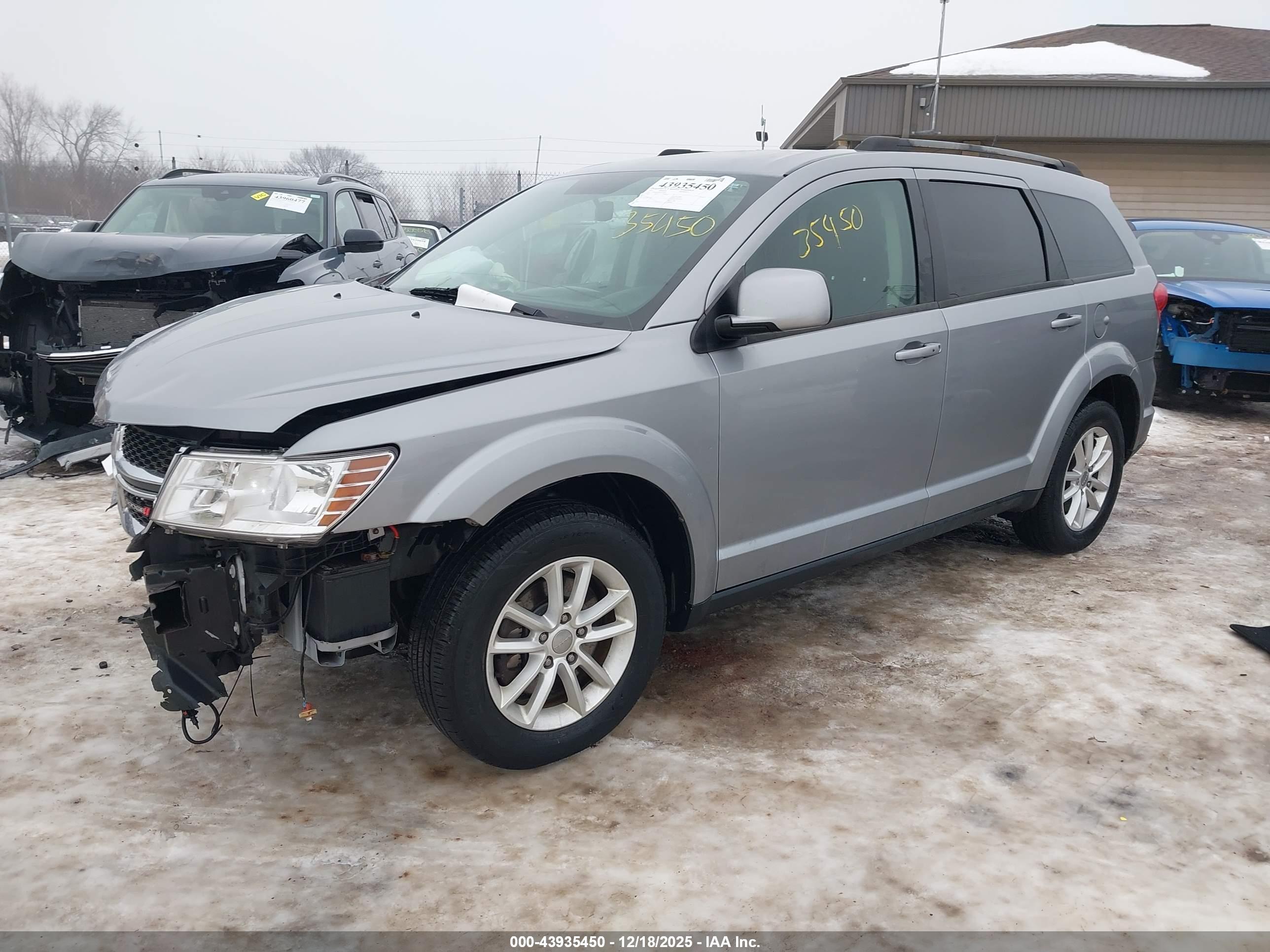 DODGE JOURNEY image 2