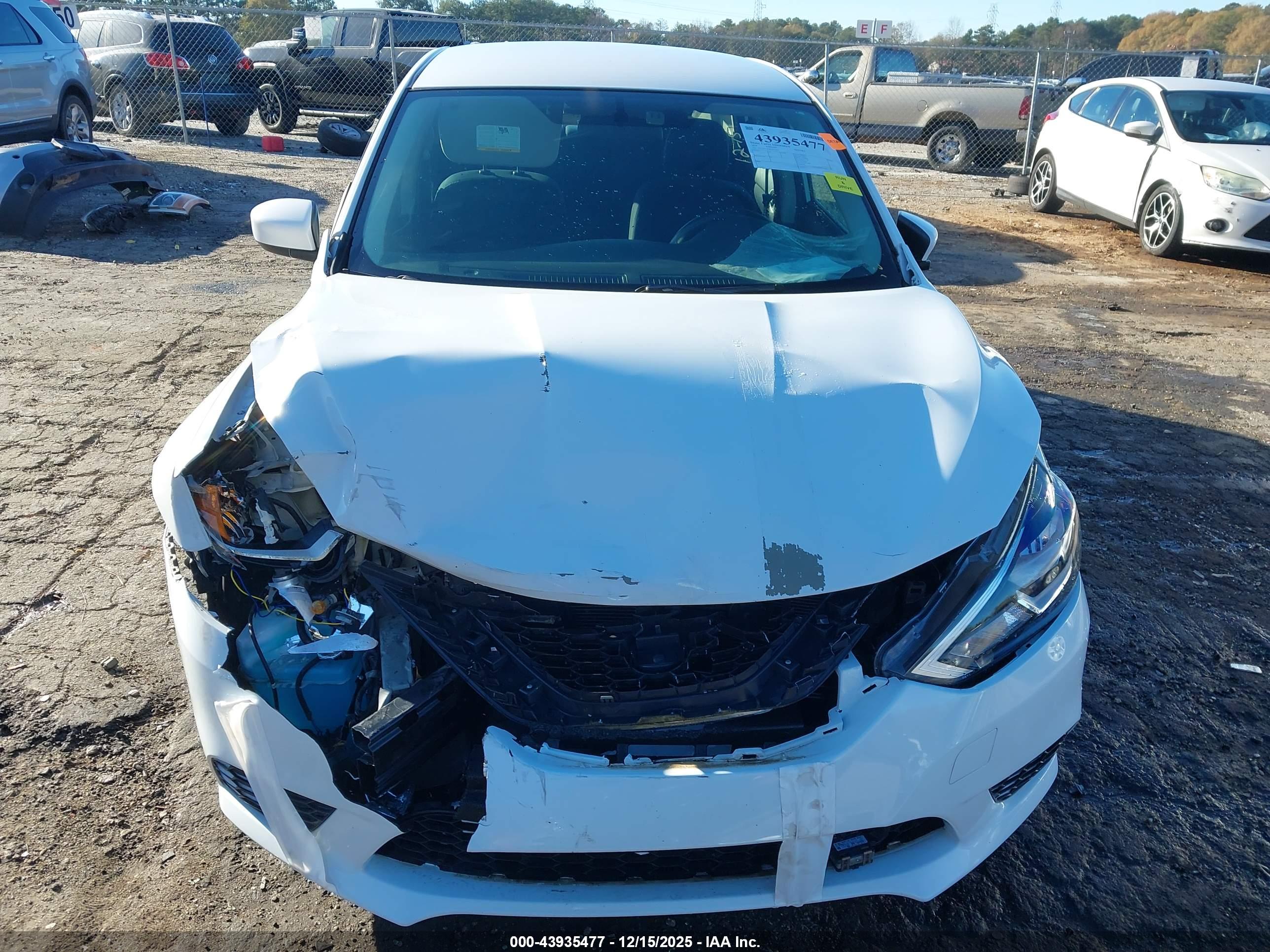 NISSAN SENTRA image 6