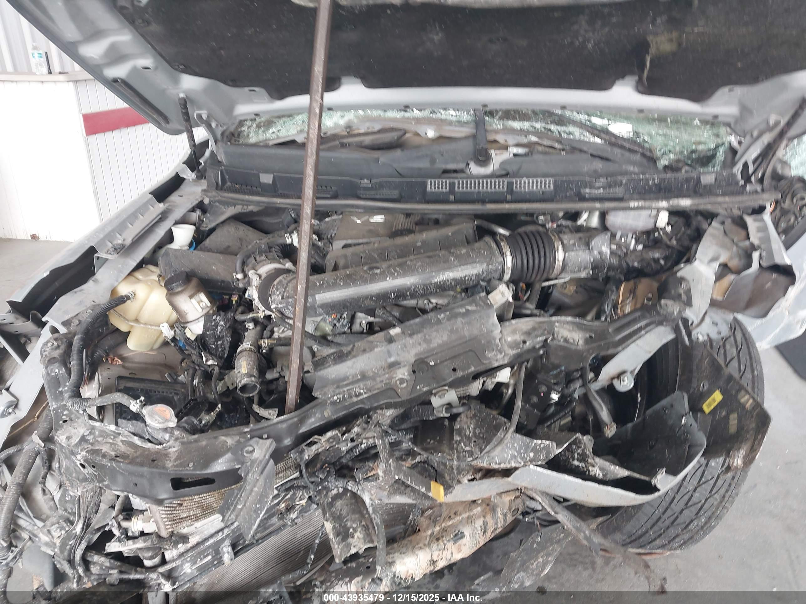 NISSAN FRONTIER image 10