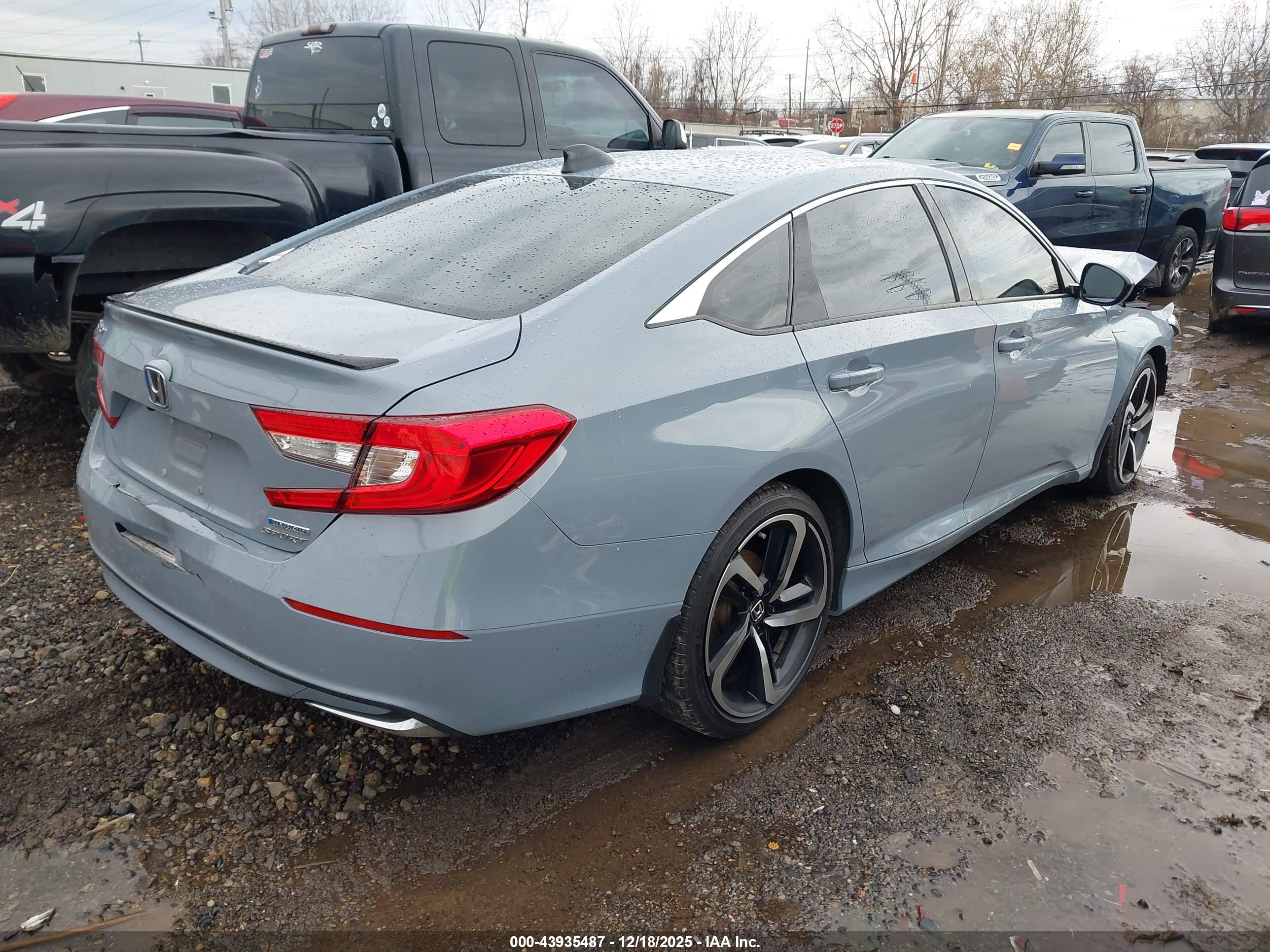 HONDA ACCORD image 4