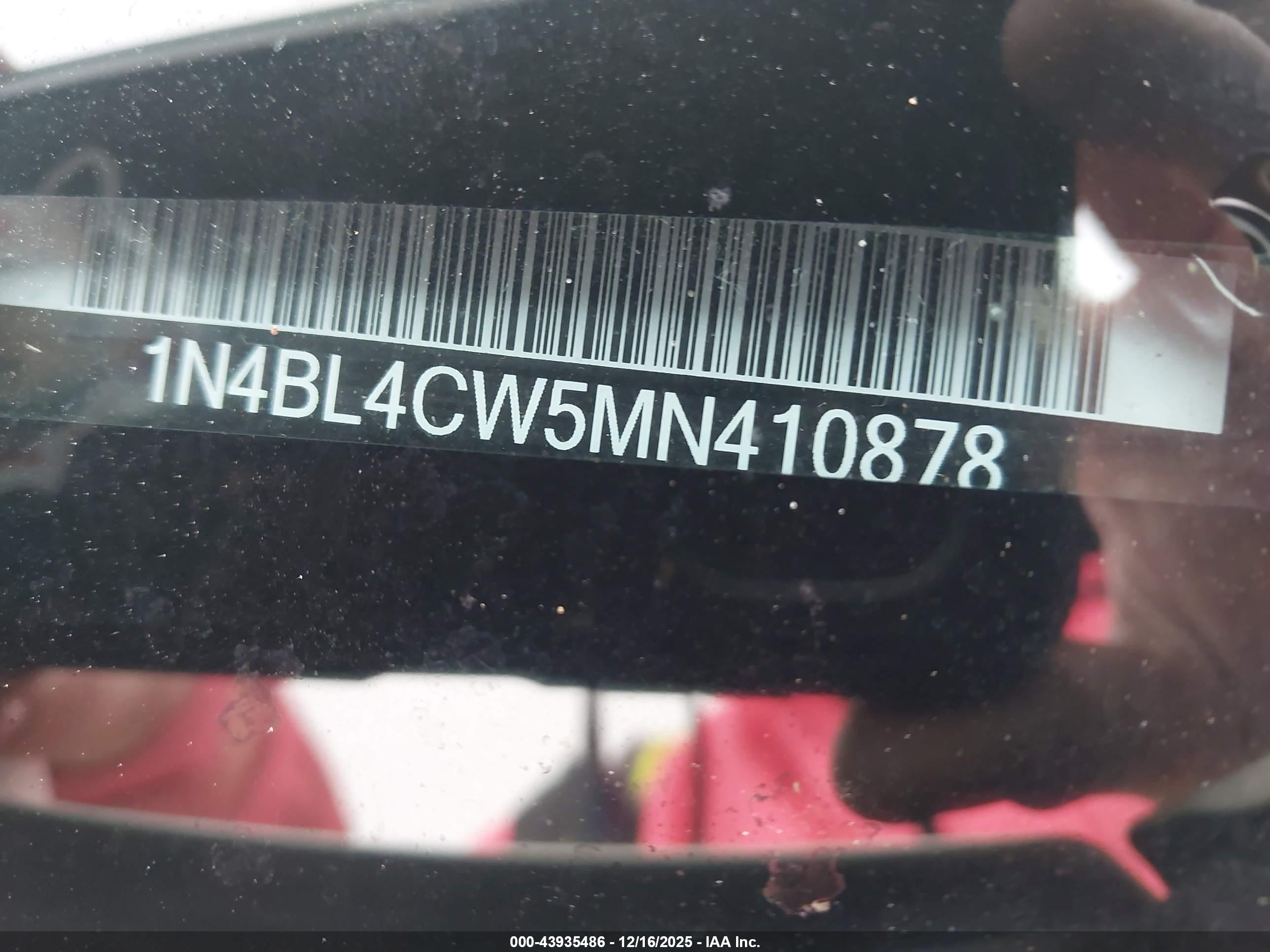 NISSAN ALTIMA image 9