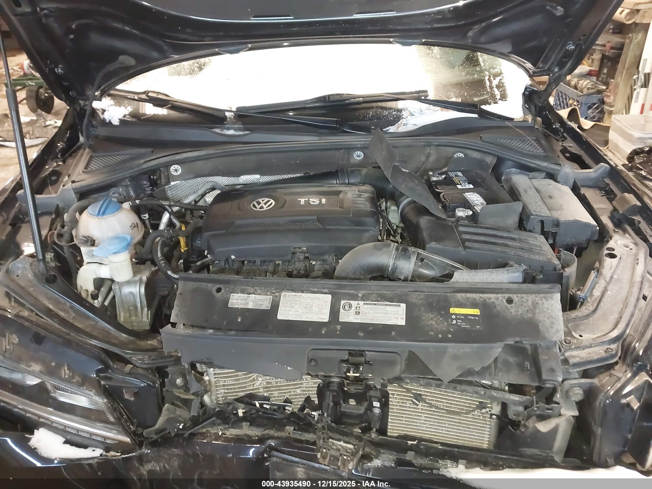 VOLKSWAGEN PASSAT image 10