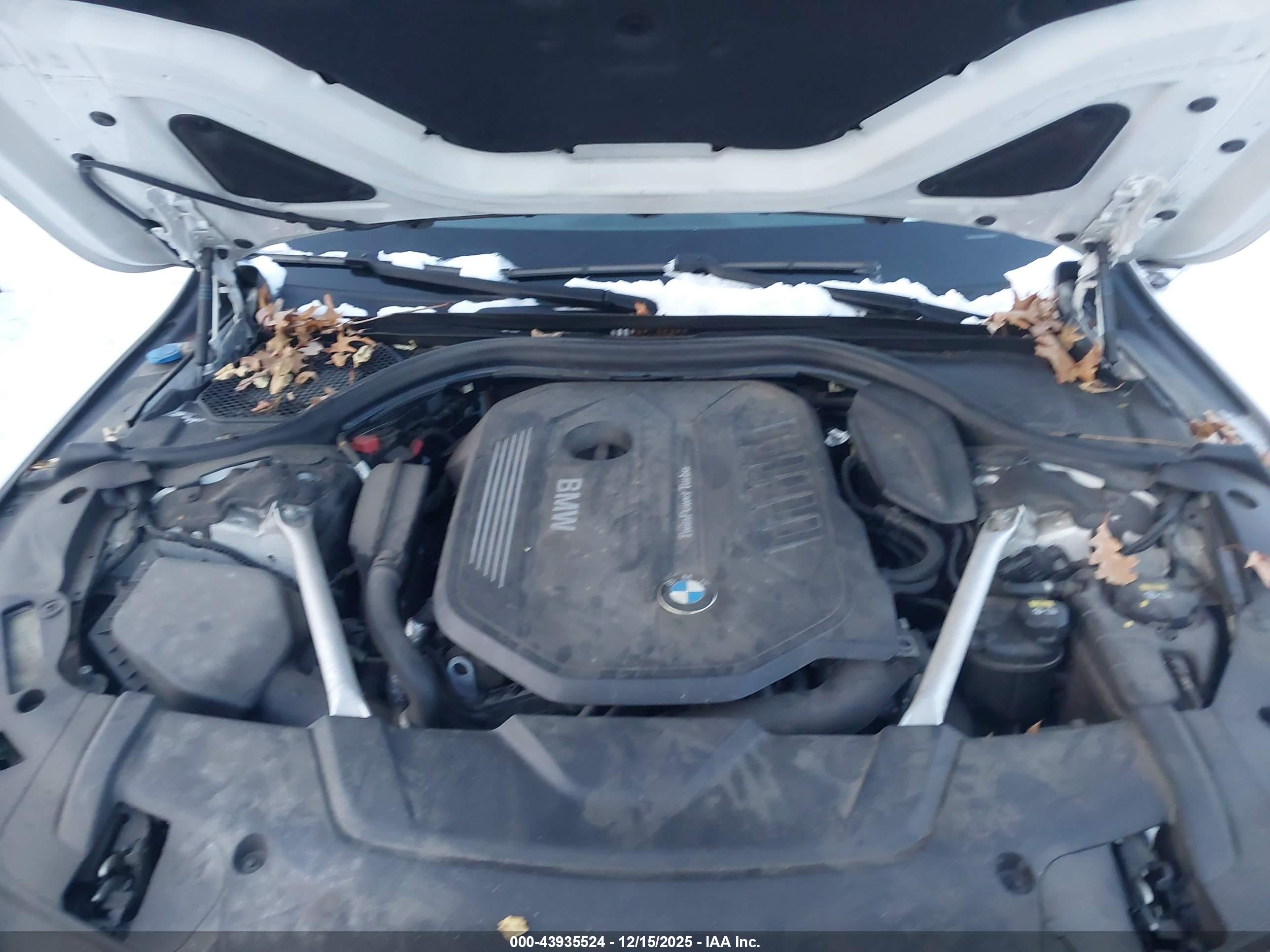 BMW 740I image 10