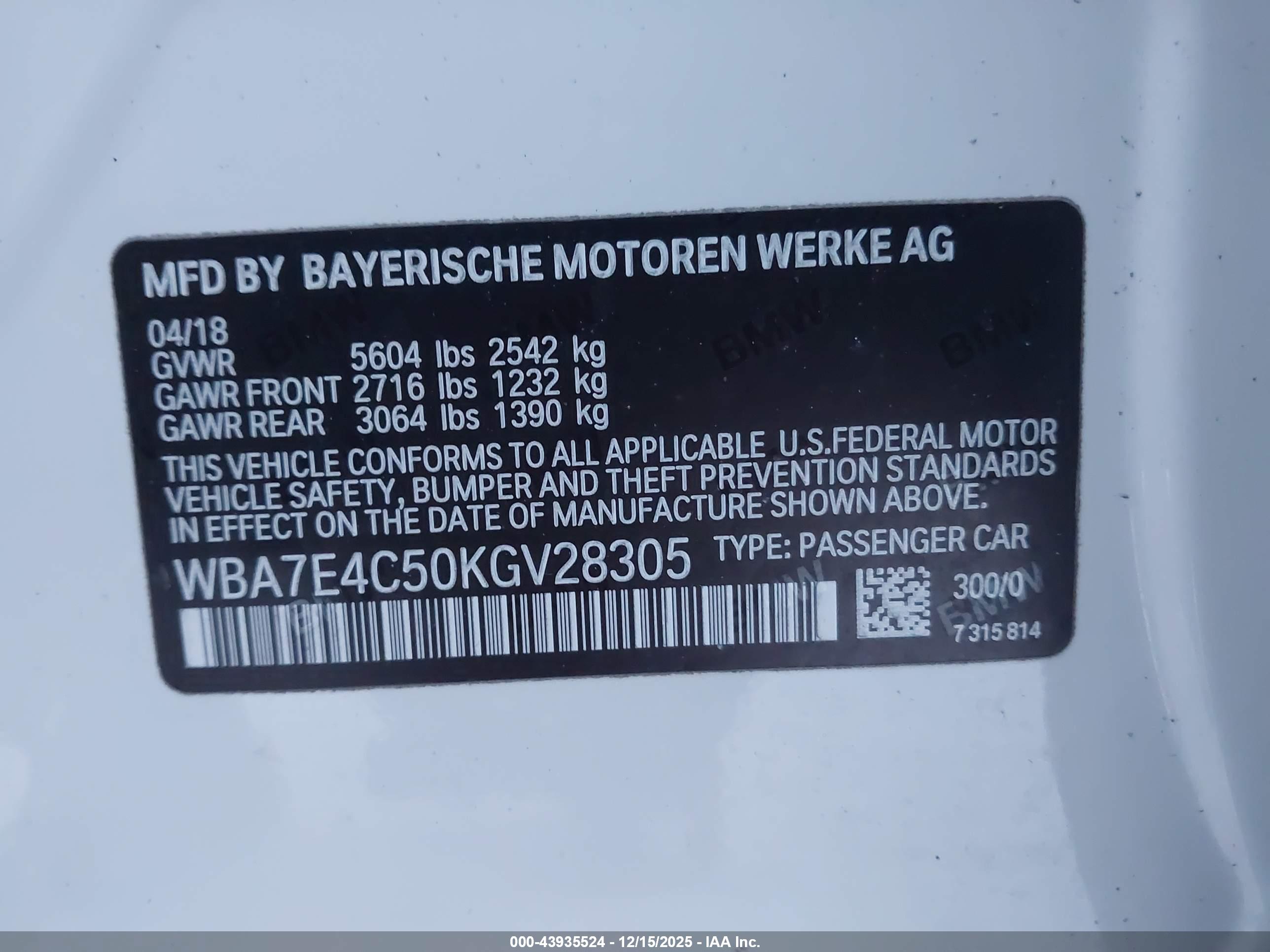 BMW 740I image 9