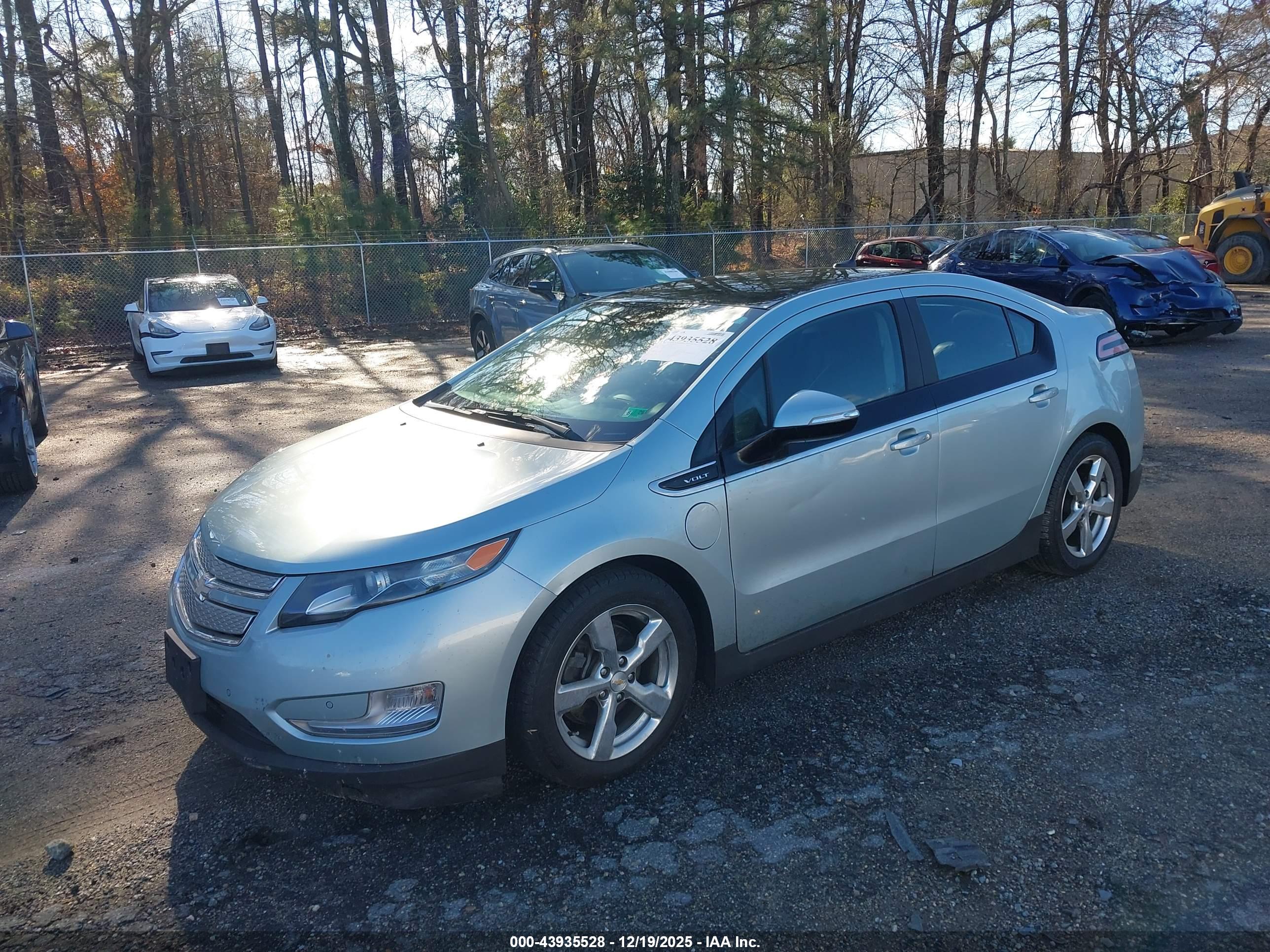 CHEVROLET VOLT image 2
