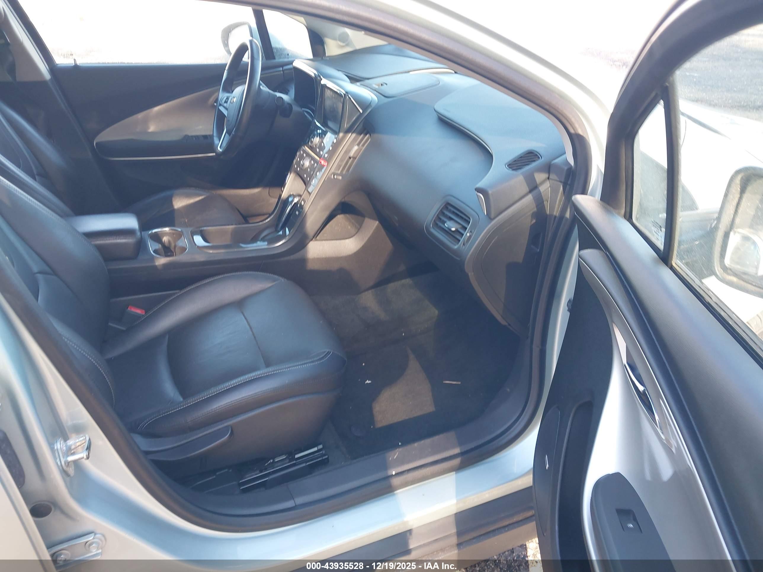 CHEVROLET VOLT image 5