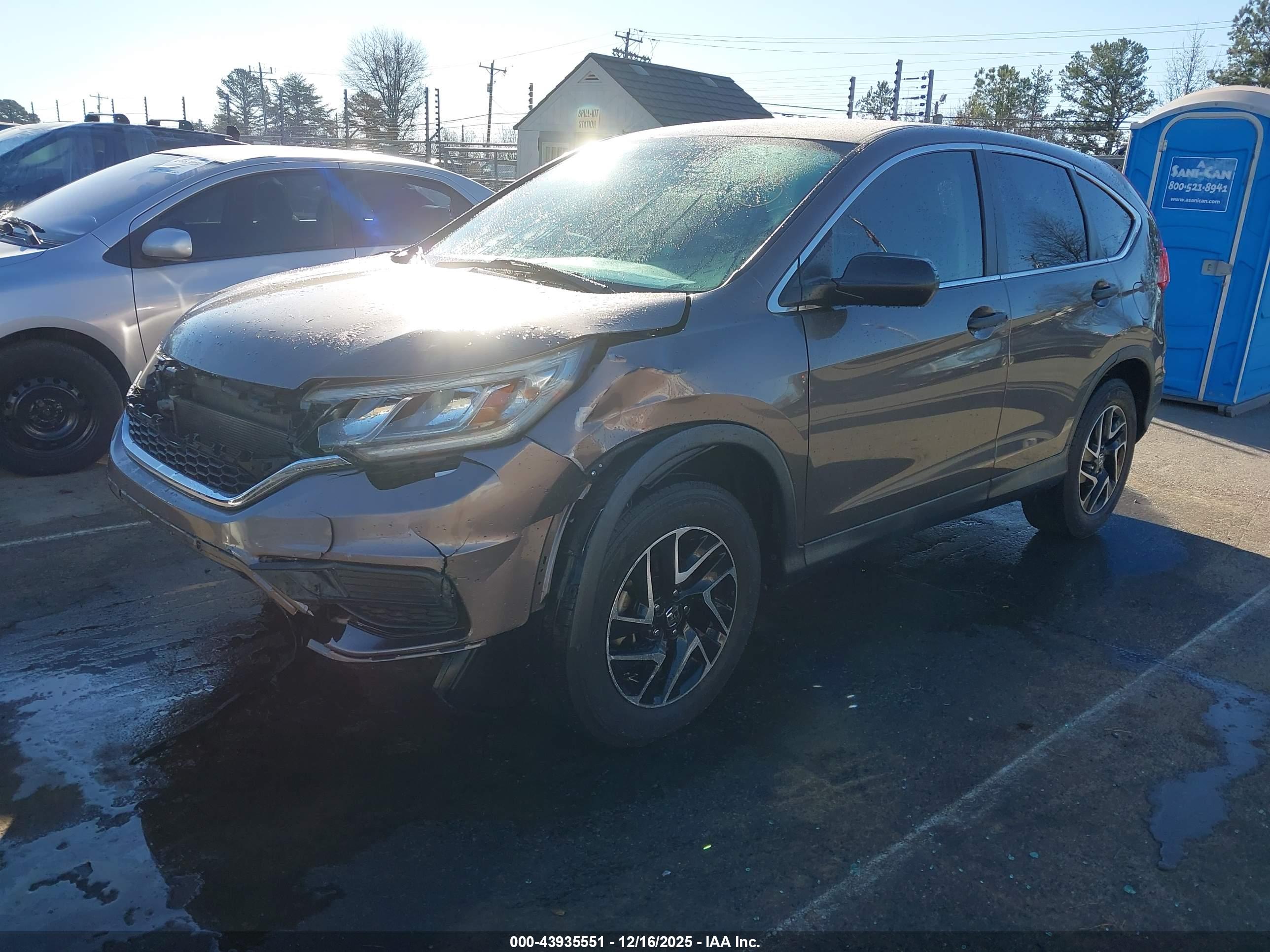 HONDA CR-V image 2