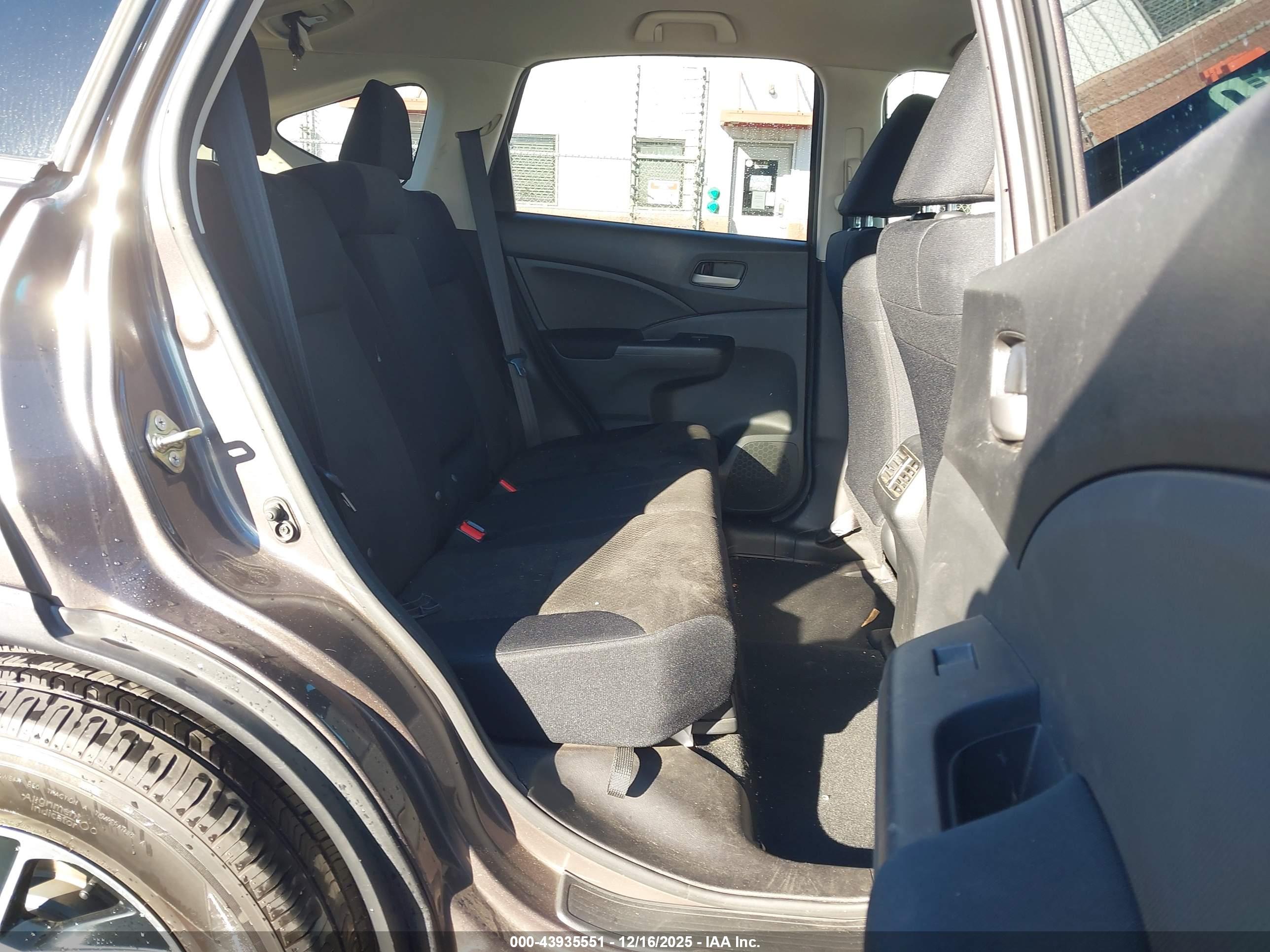 HONDA CR-V image 8