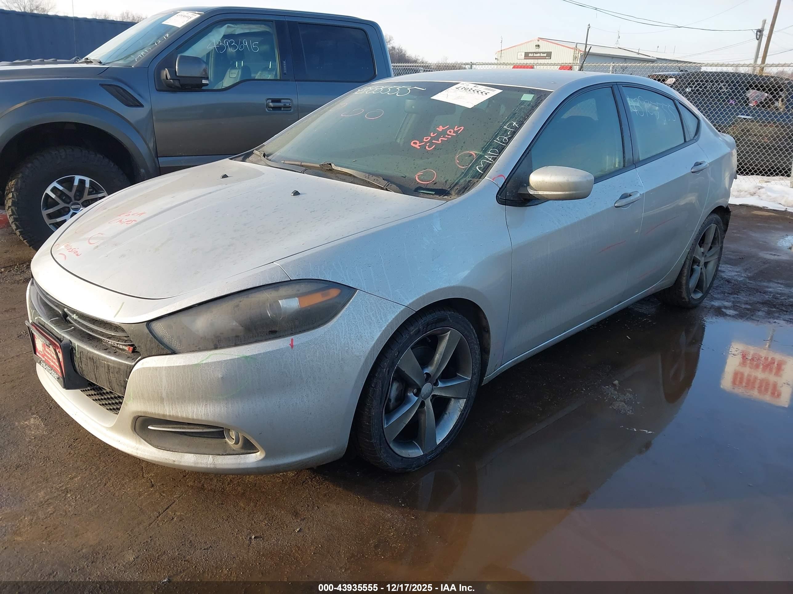 DODGE DART image 2