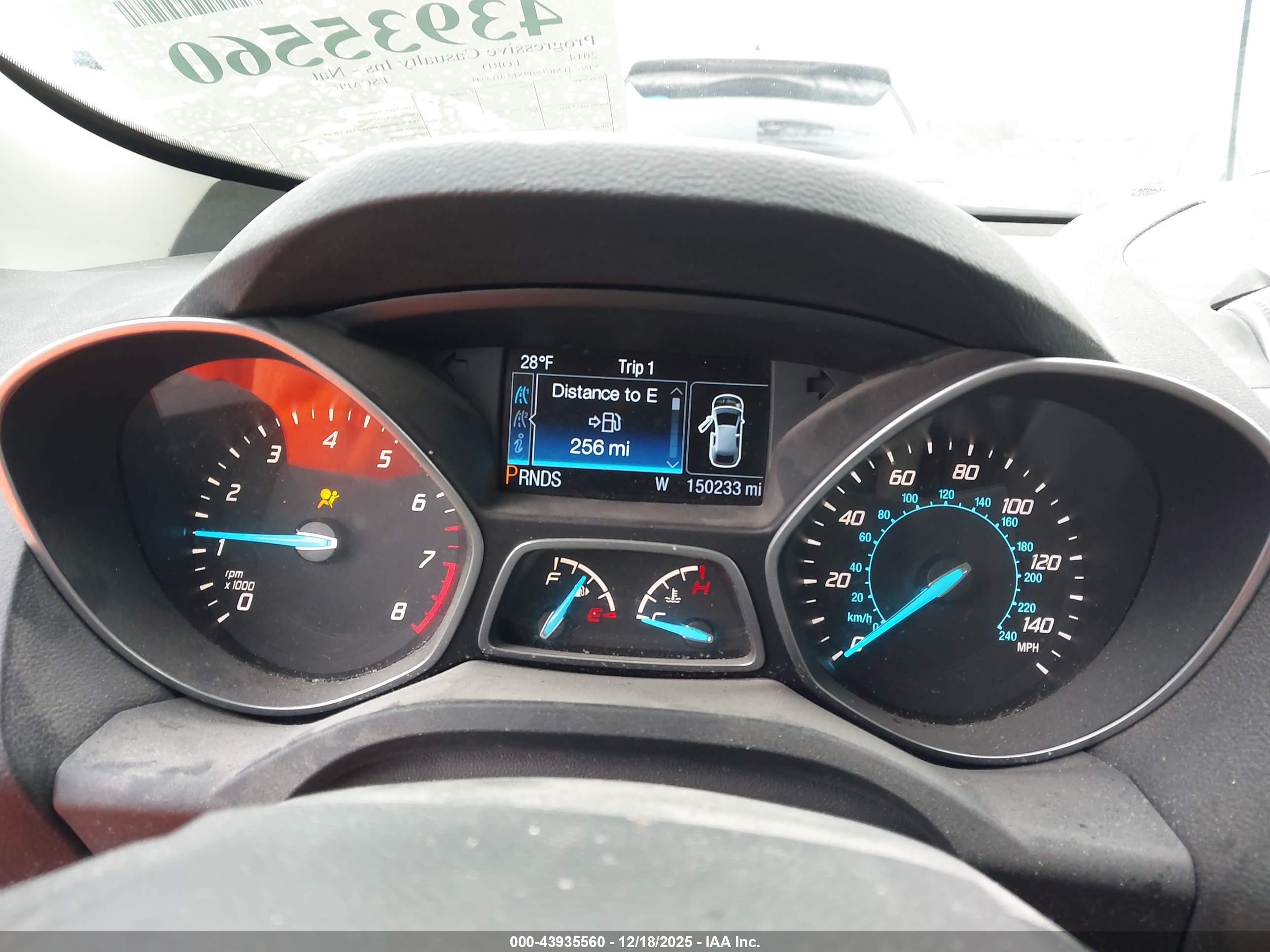 FORD ESCAPE image 7