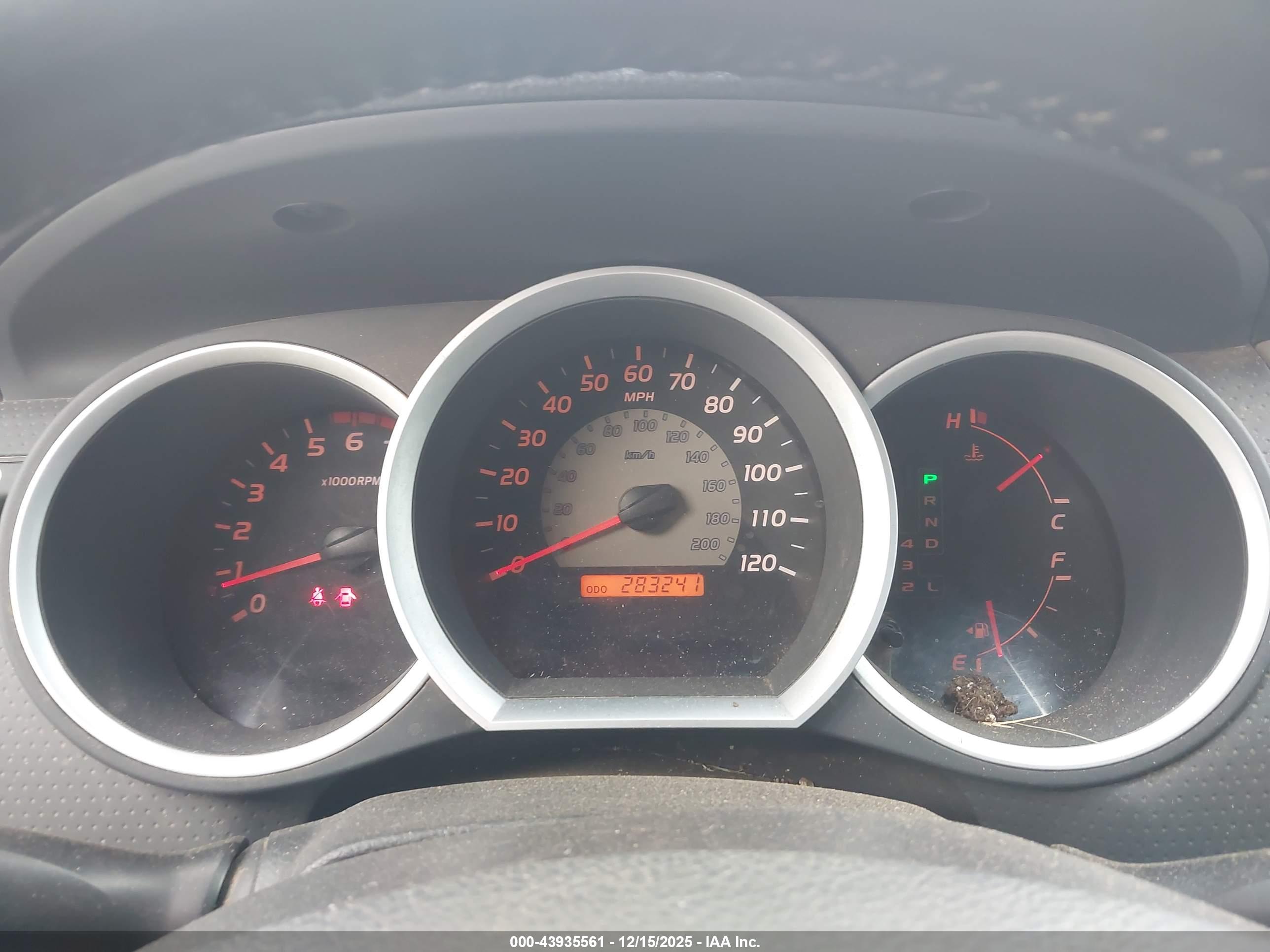 TOYOTA TACOMA image 7