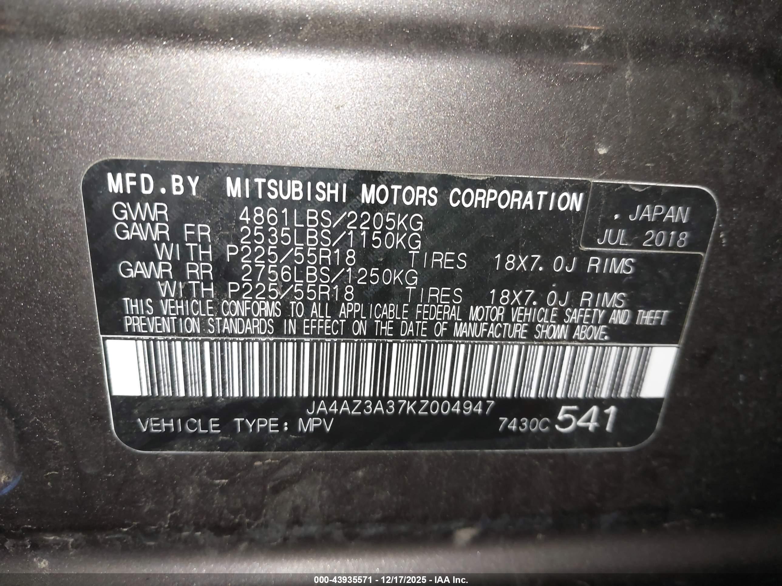 MITSUBISHI OUTLANDER image 9