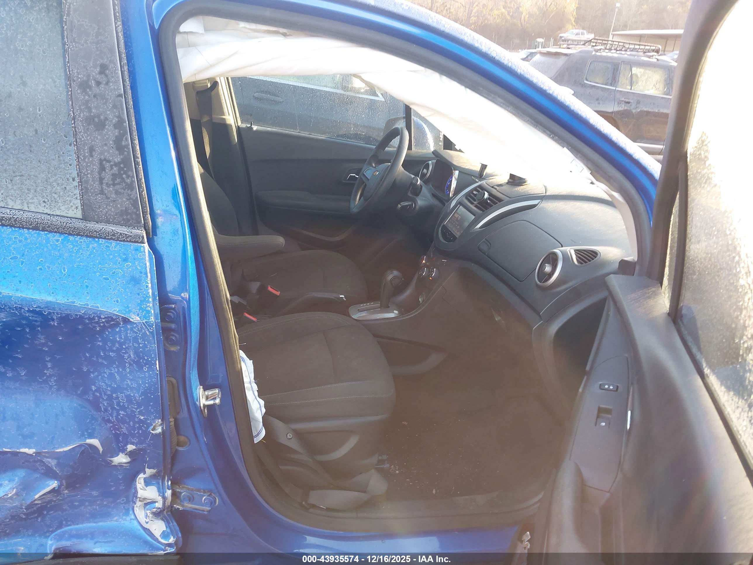 CHEVROLET TRAX image 5