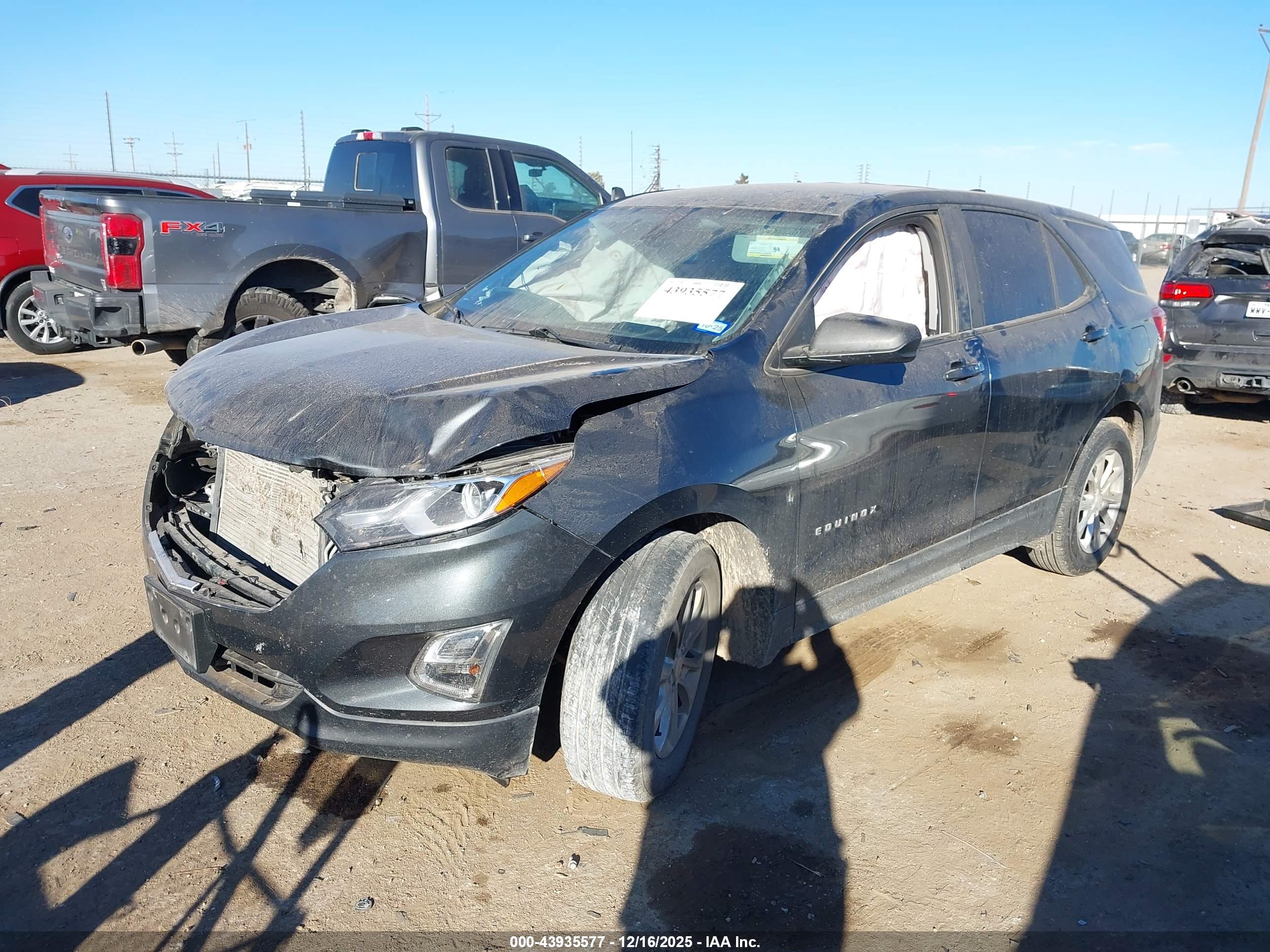 CHEVROLET EQUINOX image 2