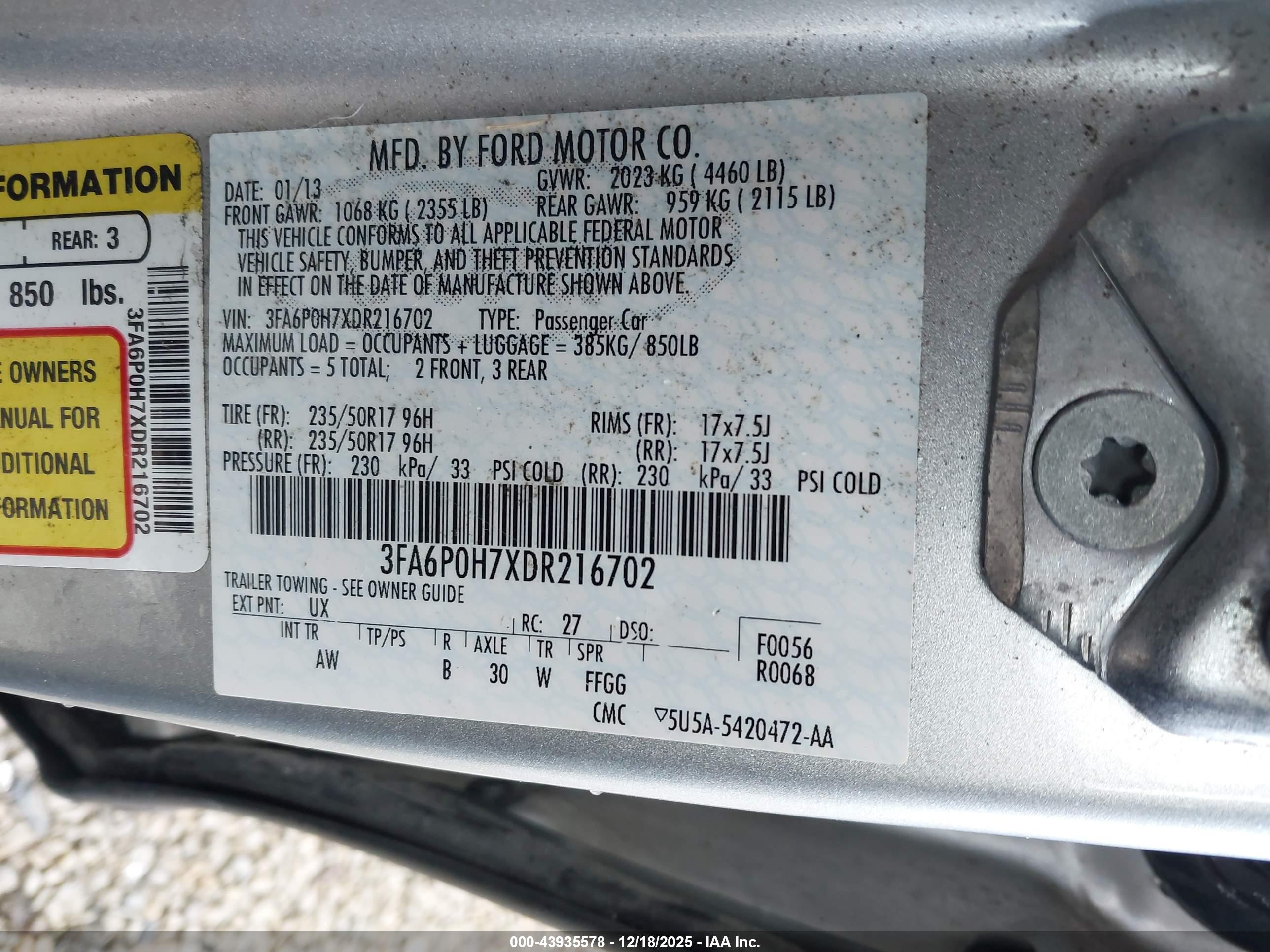 FORD FUSION image 9