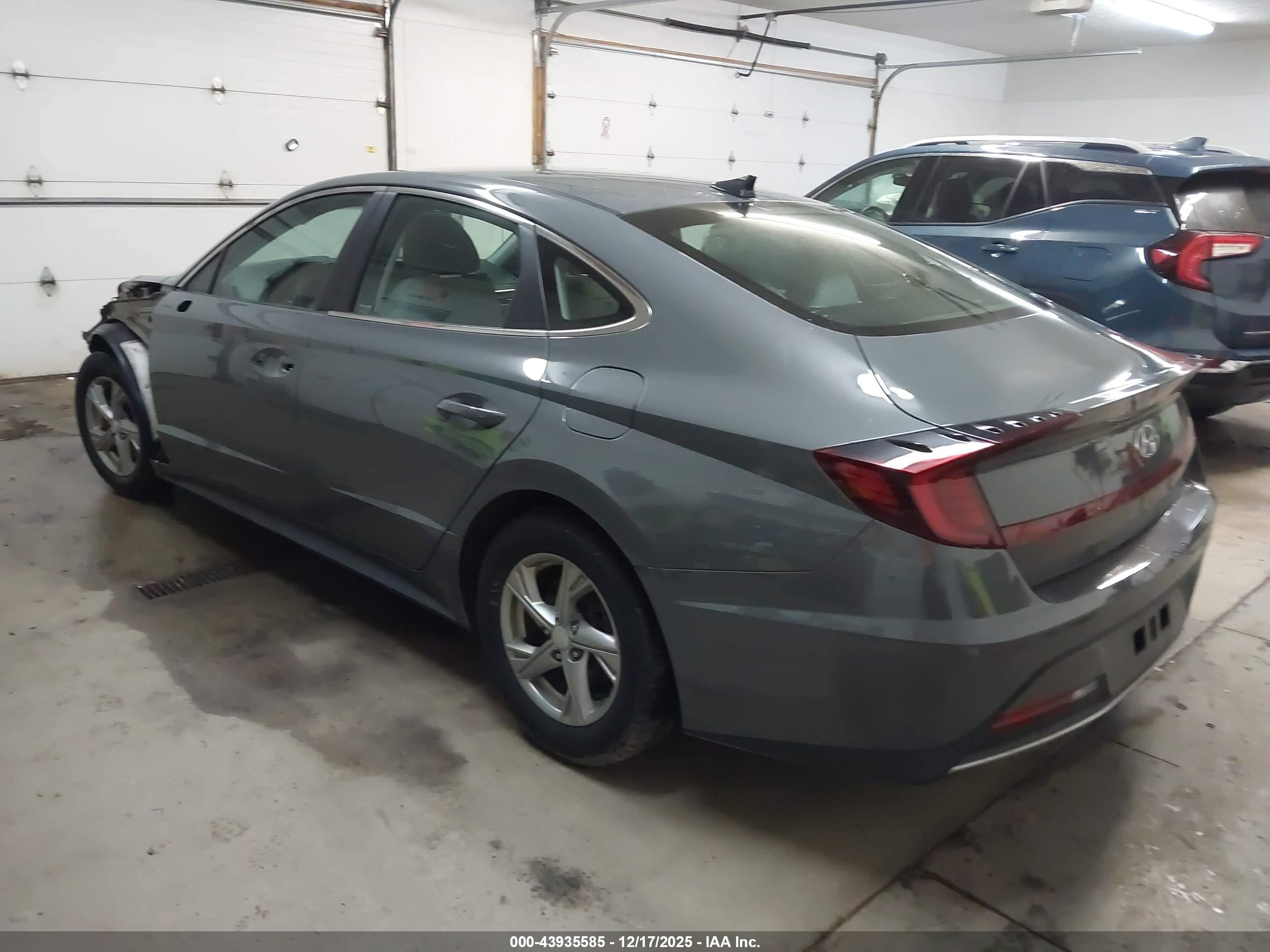 HYUNDAI SONATA image 3