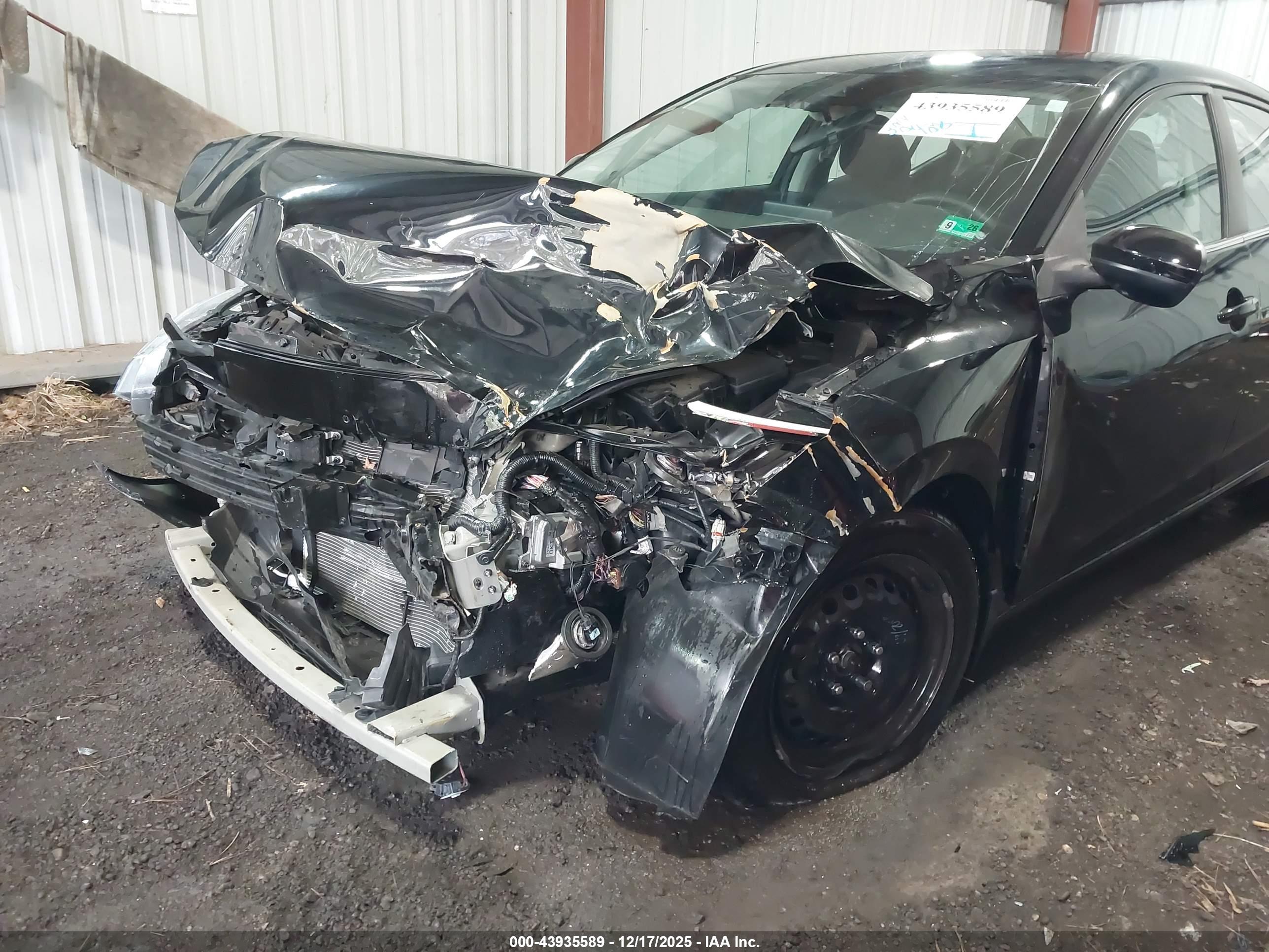 NISSAN SENTRA image 6