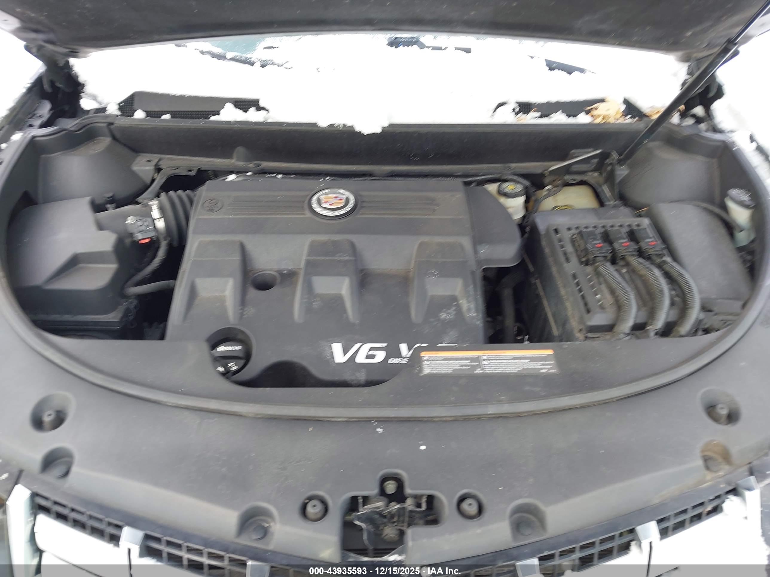 CADILLAC SRX image 10