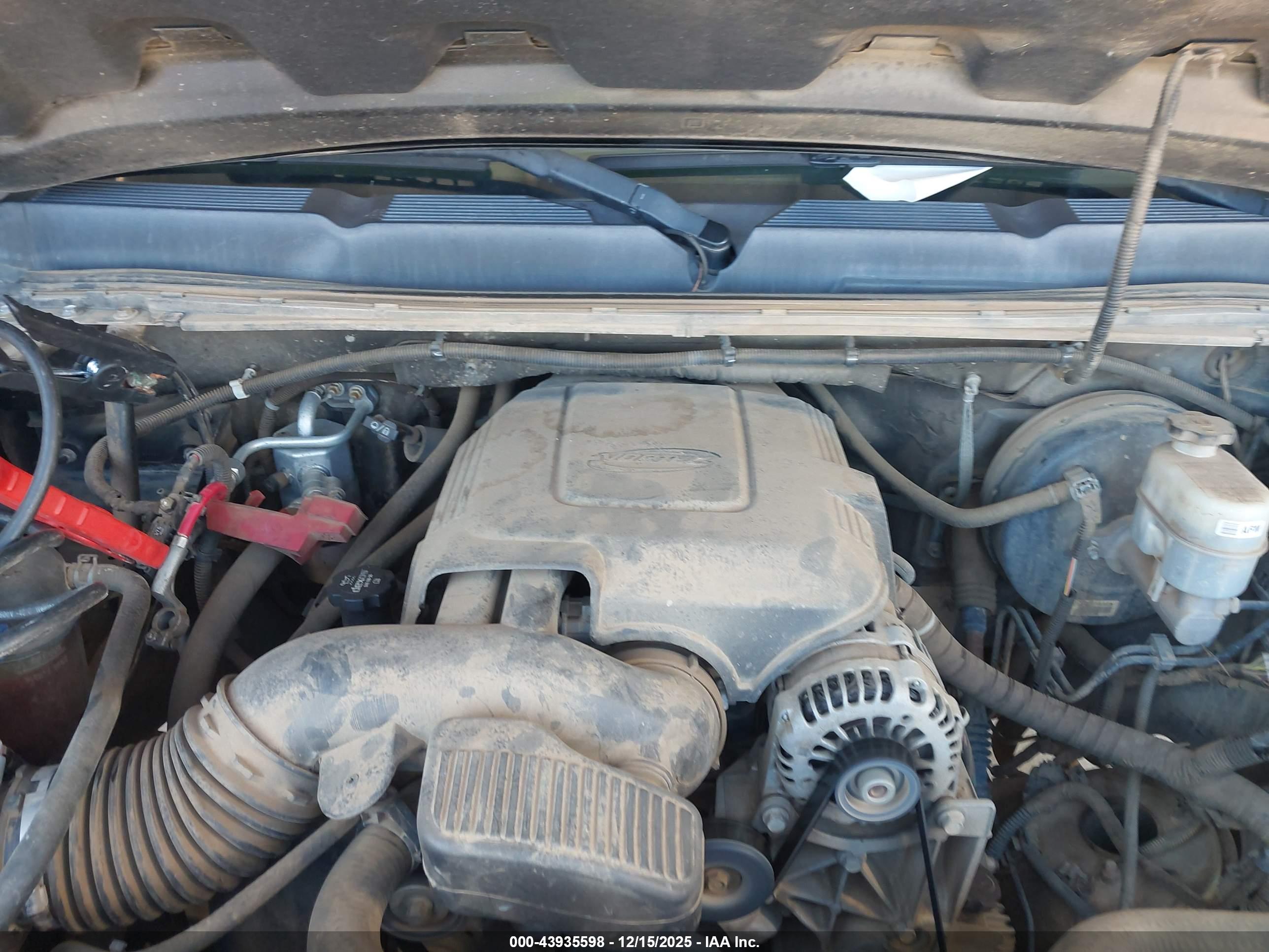 CHEVROLET SILVERADO image 10