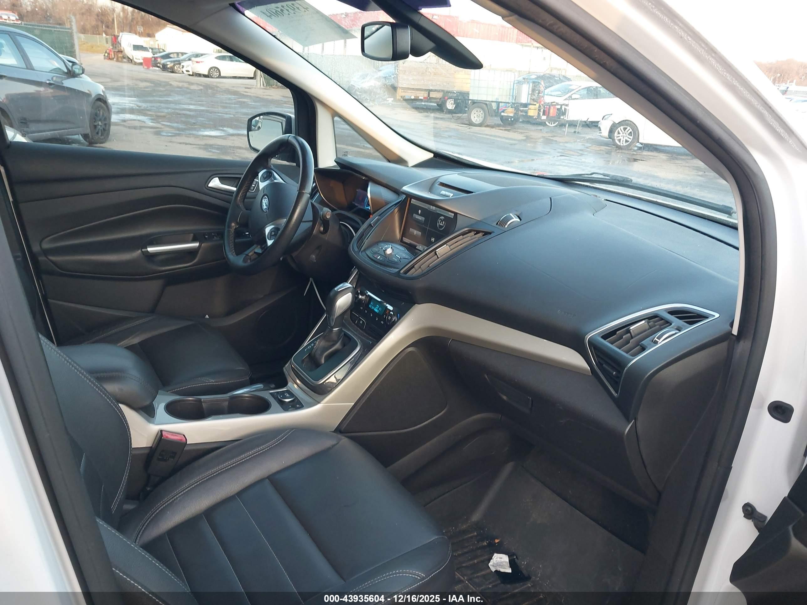 FORD C-MAX image 5