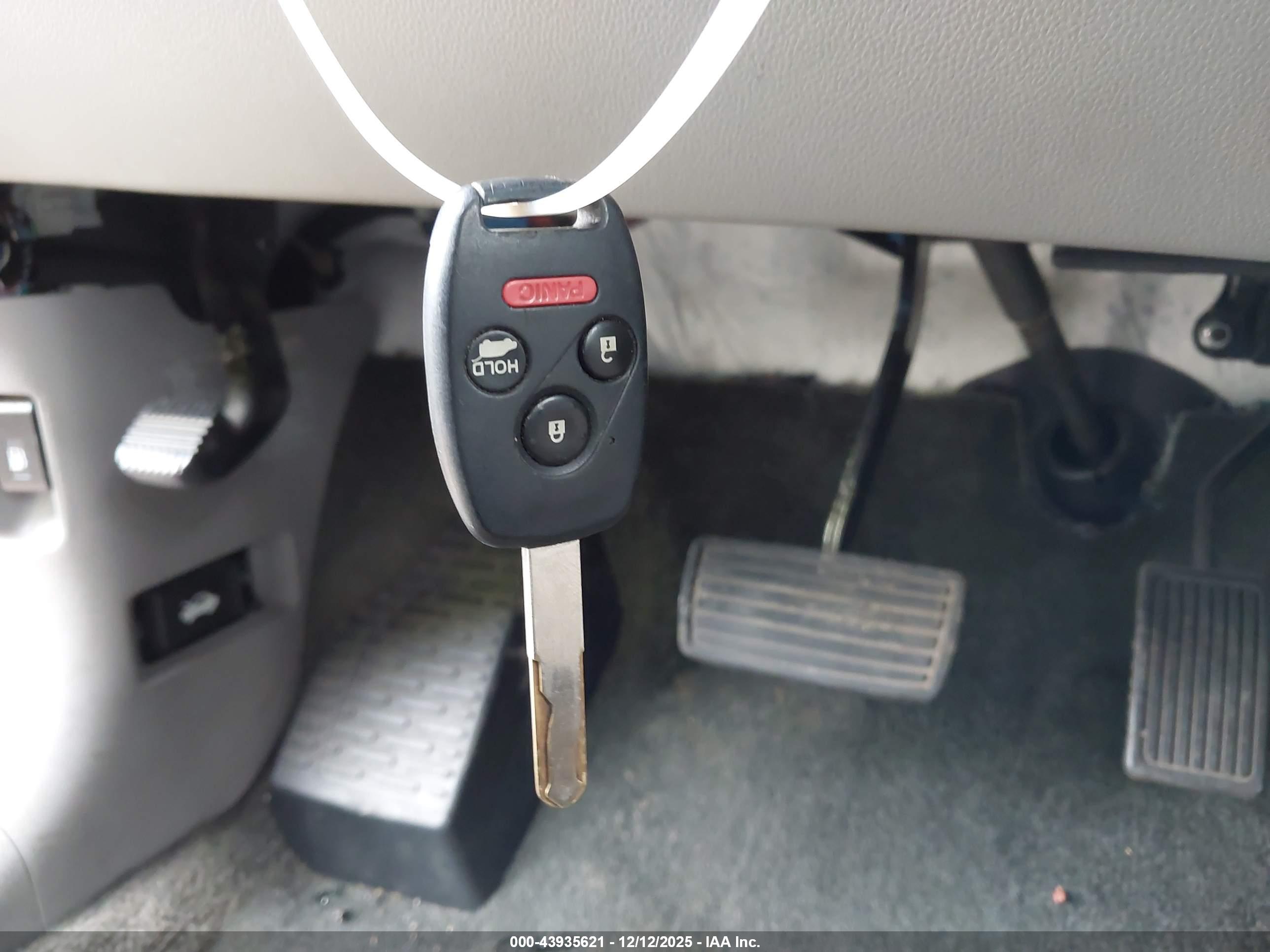 HONDA PILOT image 11