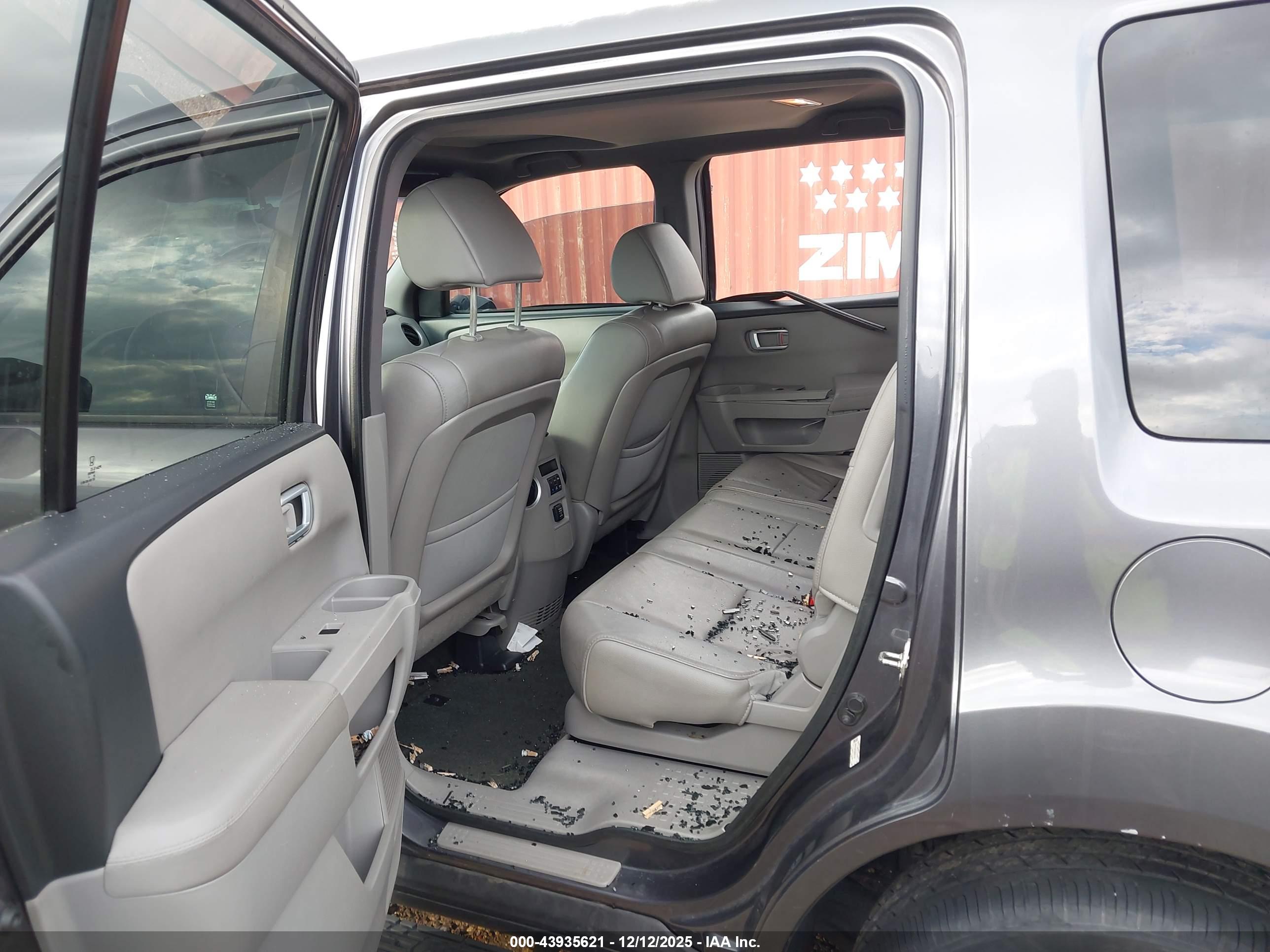 HONDA PILOT image 8