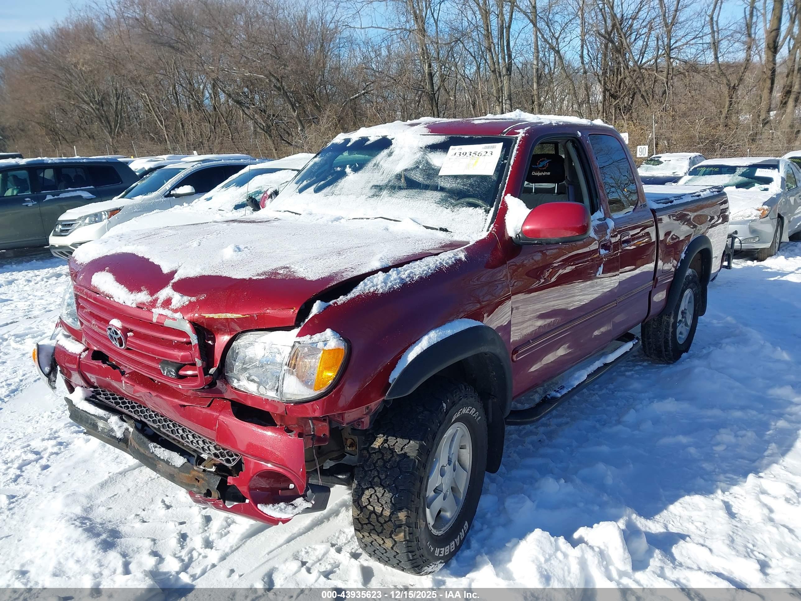TOYOTA TUNDRA image 2