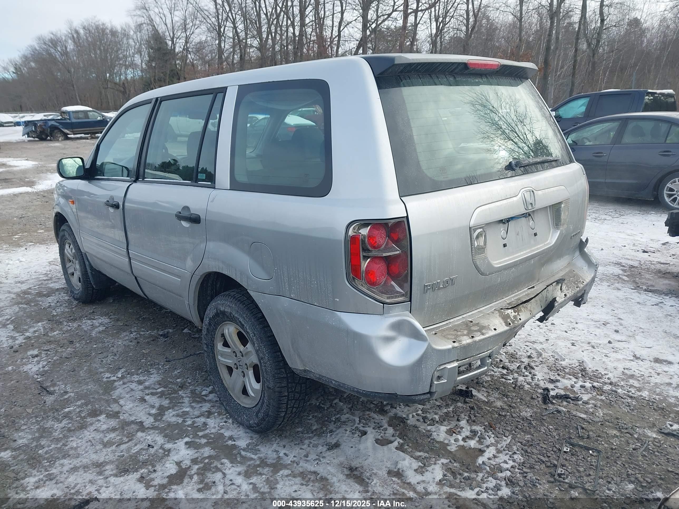 HONDA PILOT image 3