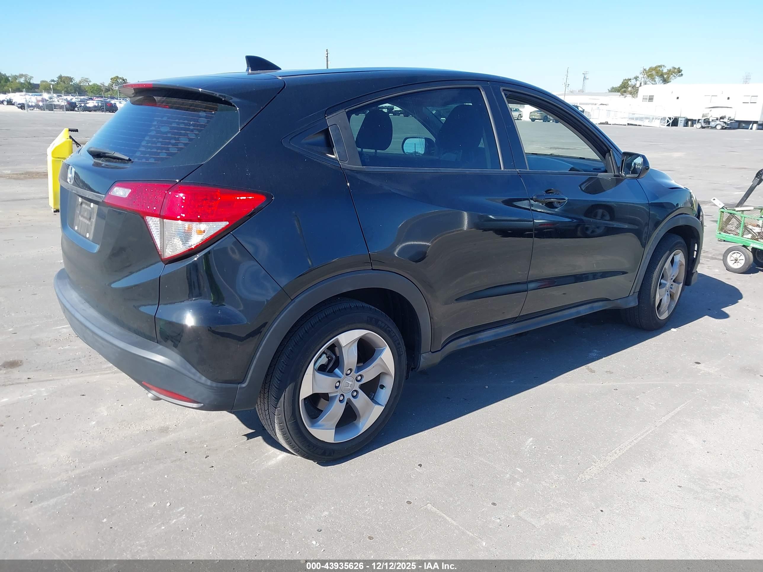 HONDA HR-V image 4