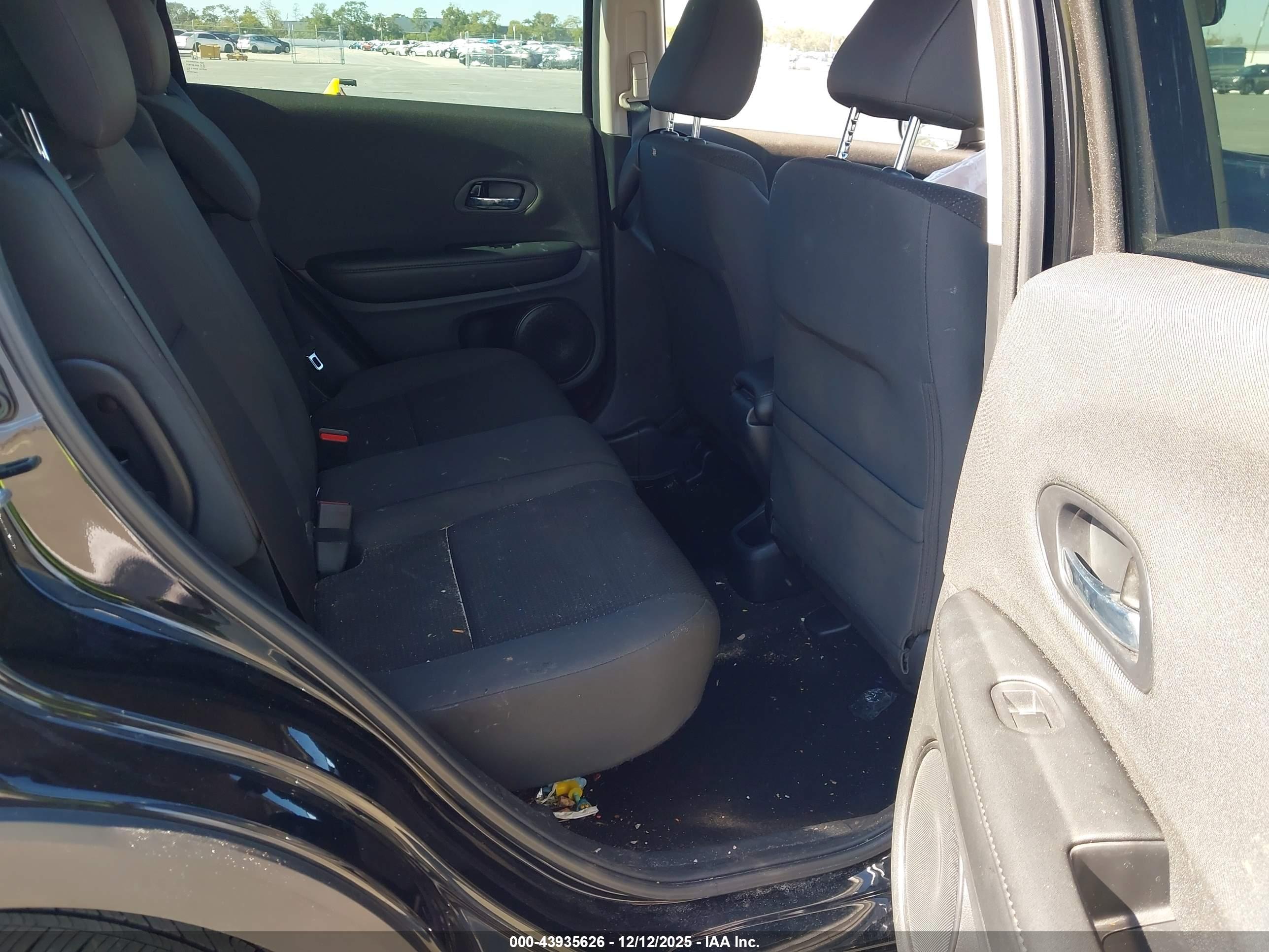 HONDA HR-V image 8