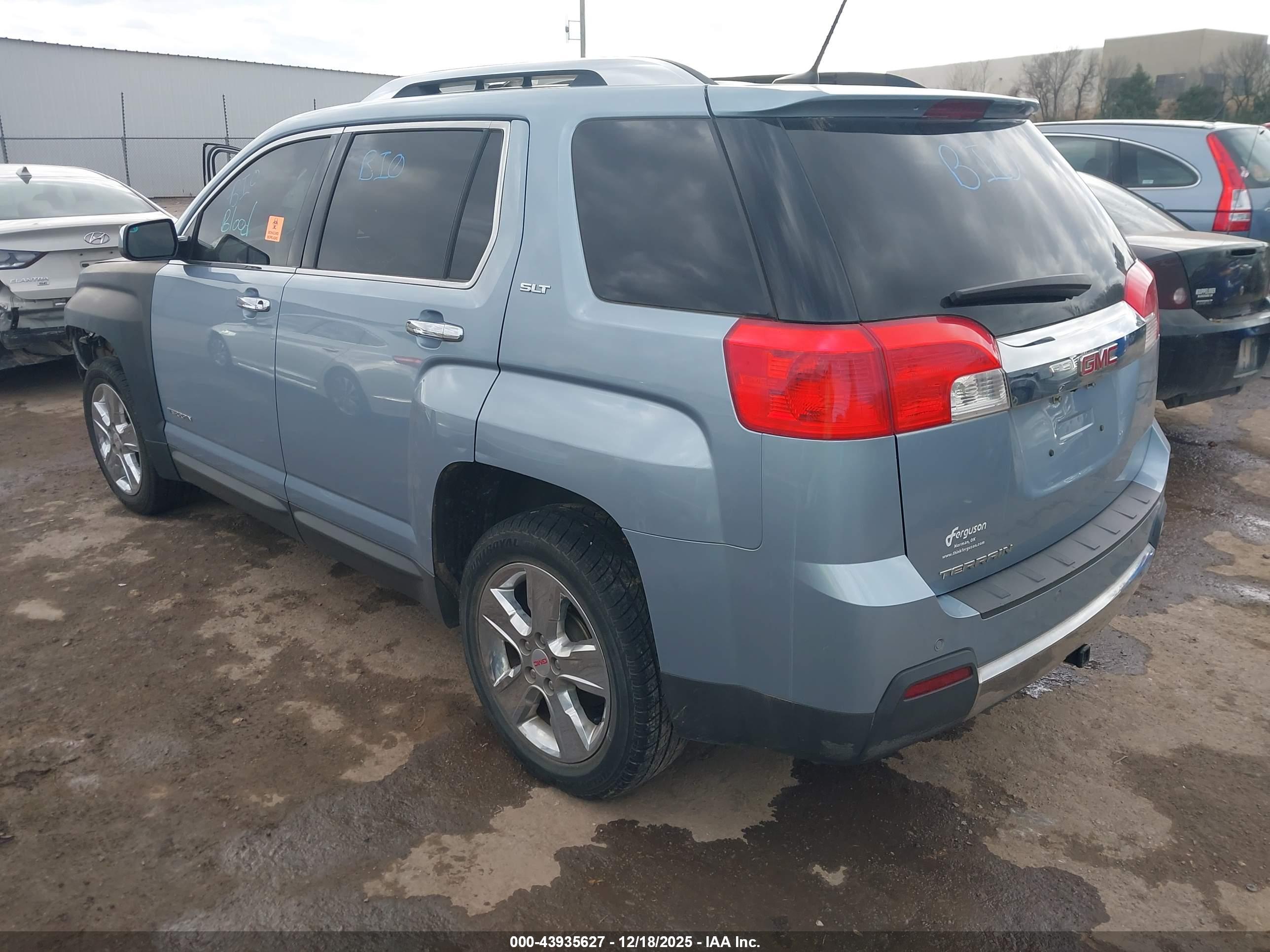 GMC TERRAIN image 3