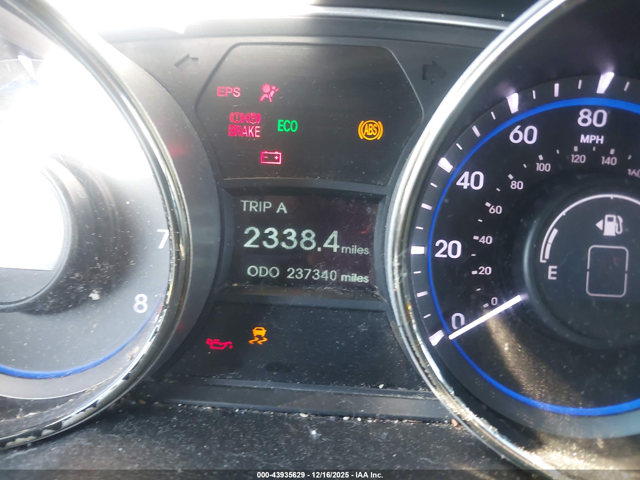 HYUNDAI SONATA image 7