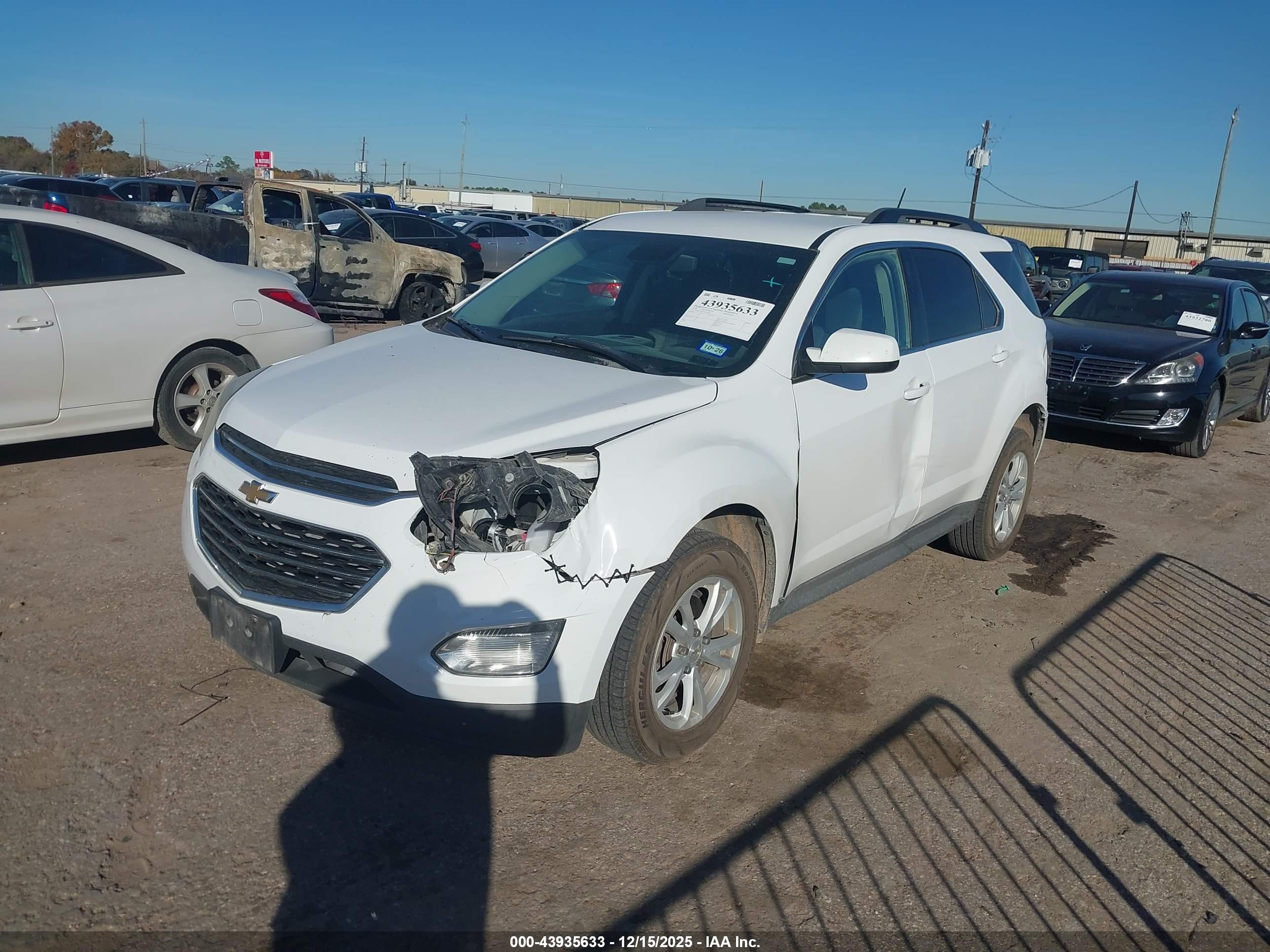 CHEVROLET EQUINOX image 2