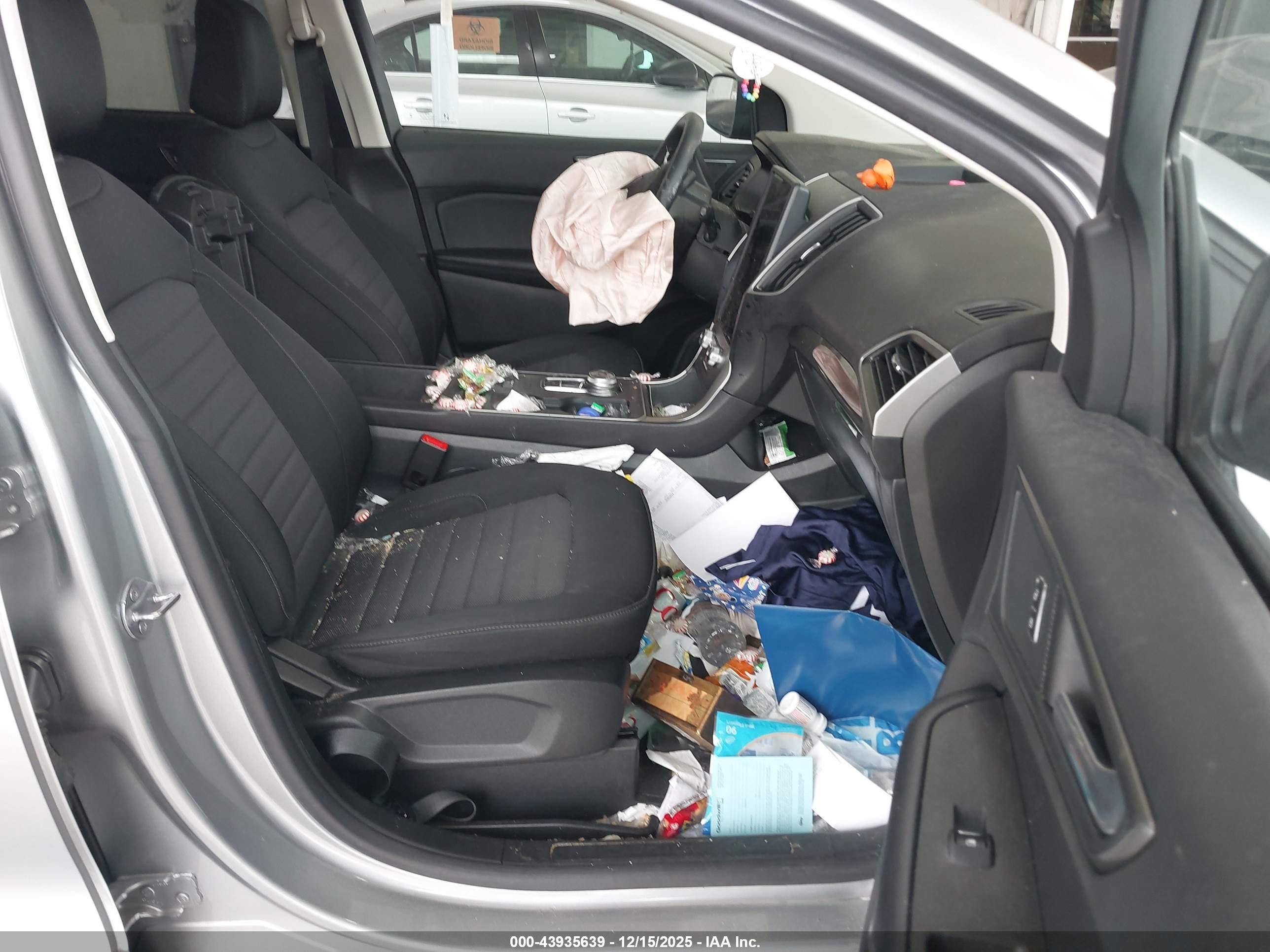 FORD EDGE image 5