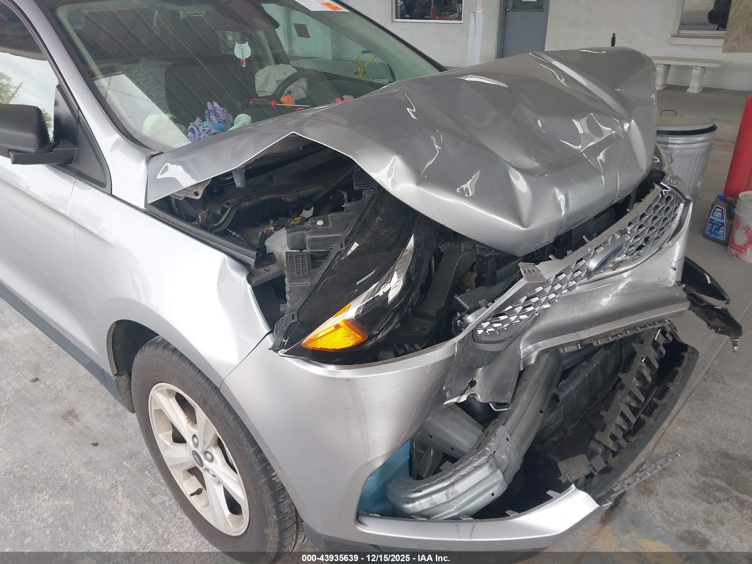 FORD EDGE image 6