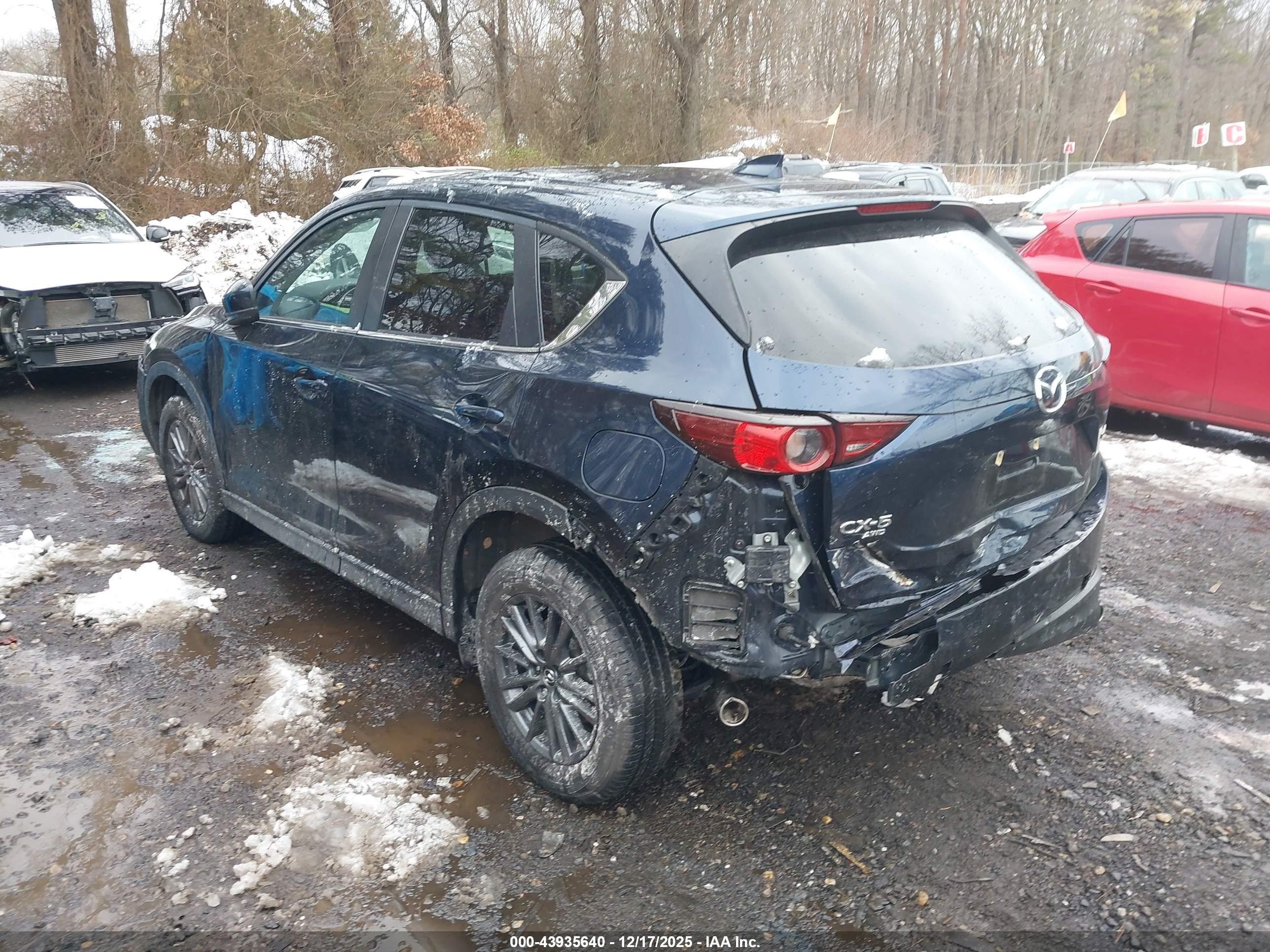 MAZDA CX-5 image 6