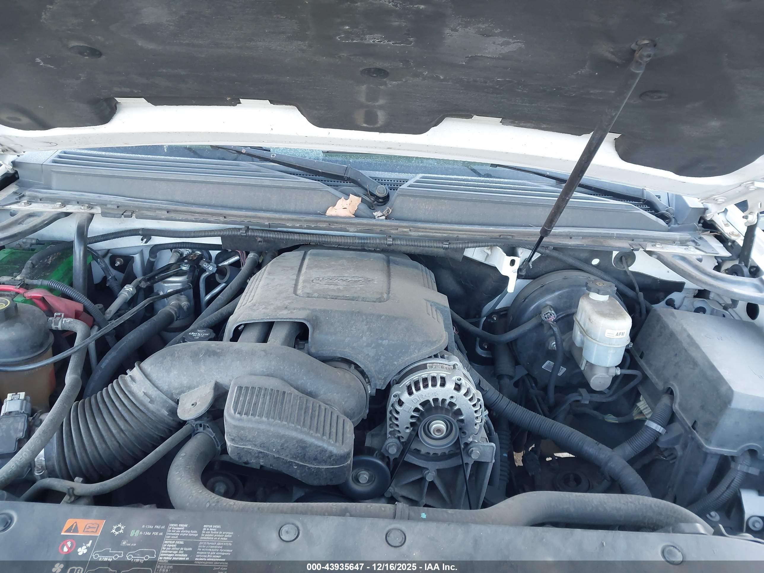 GMC YUKON image 10