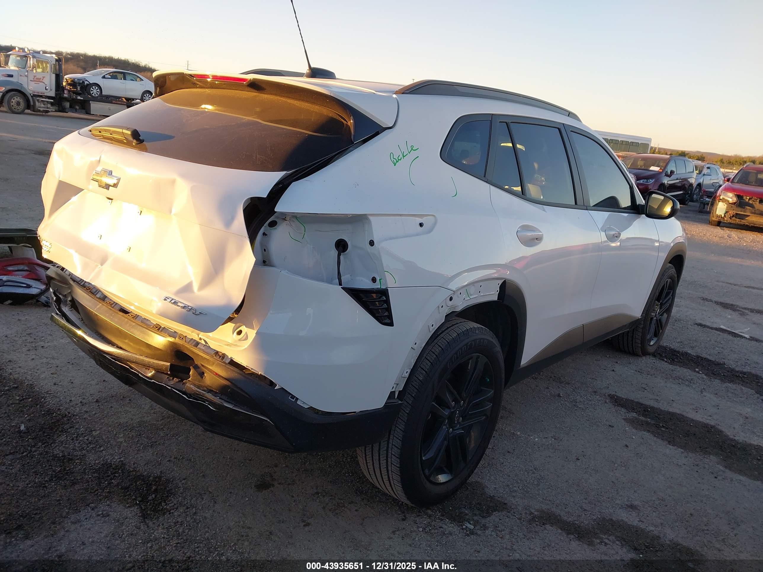 CHEVROLET TRAX image 4