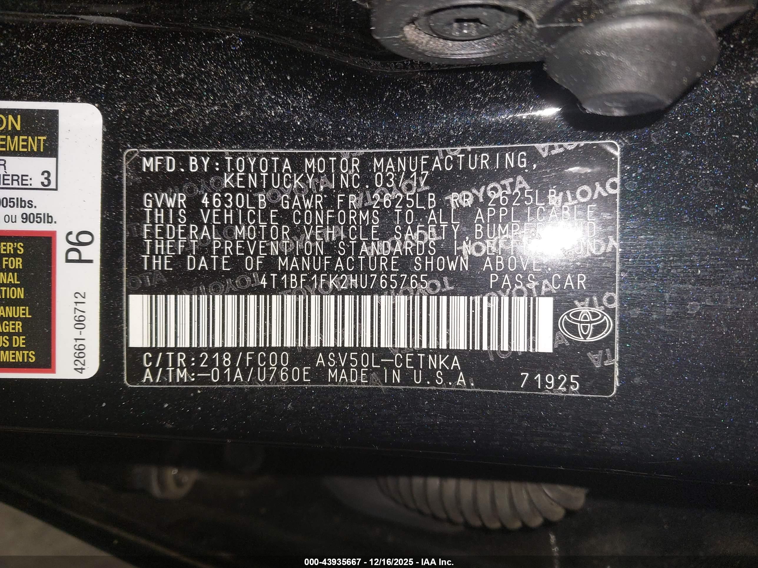TOYOTA CAMRY image 9