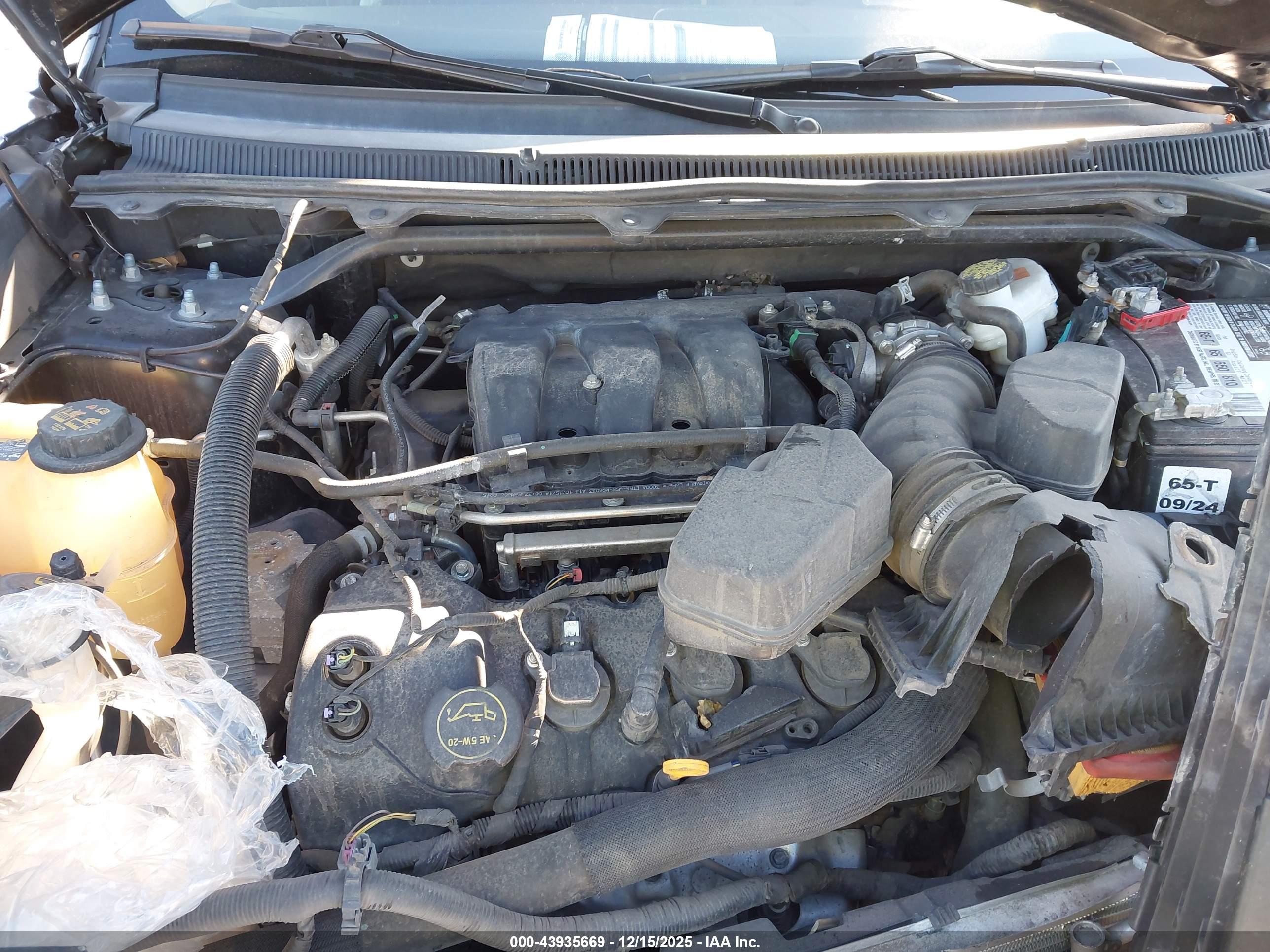 FORD FLEX image 10