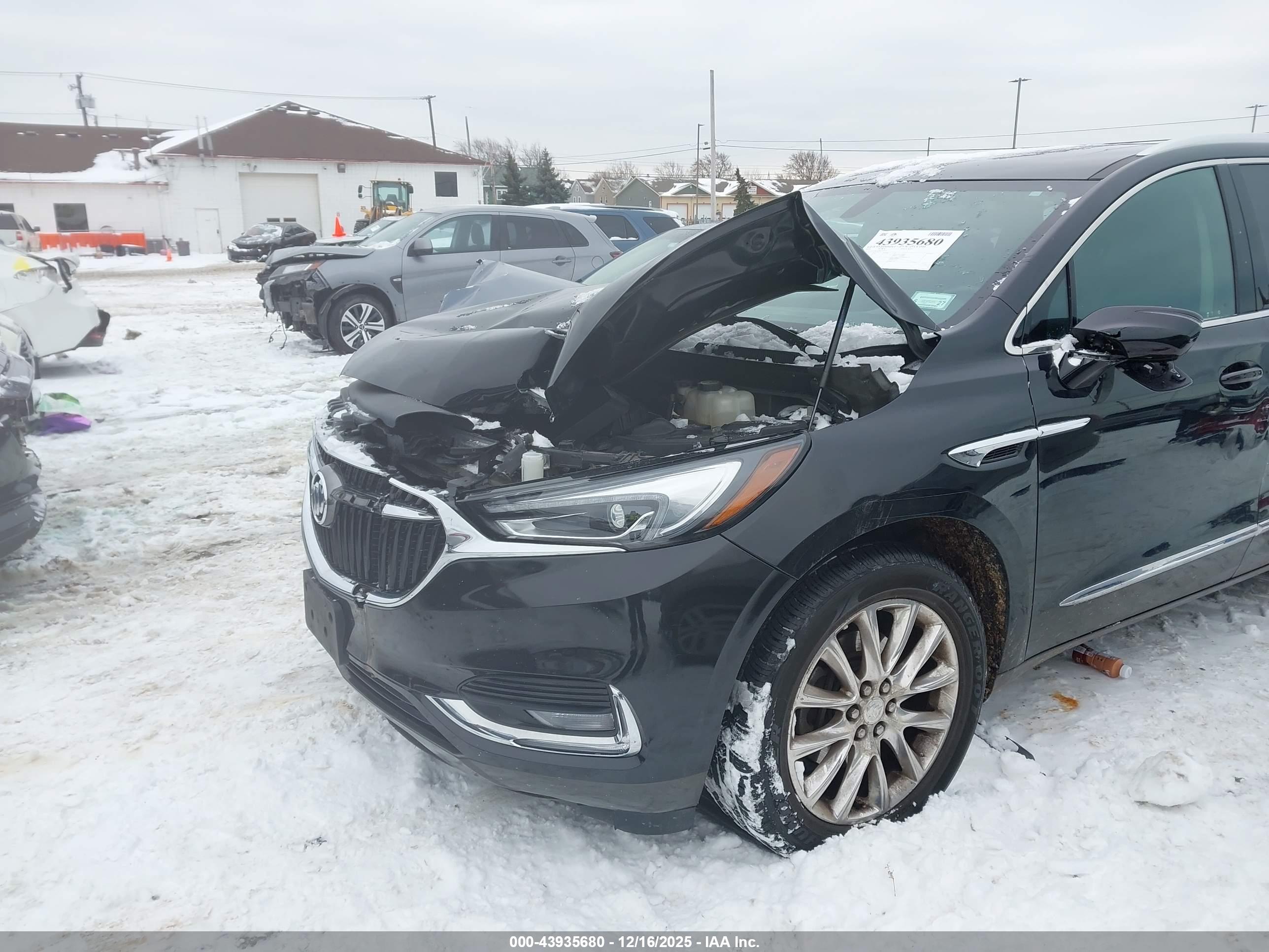 BUICK ENCLAVE image 6