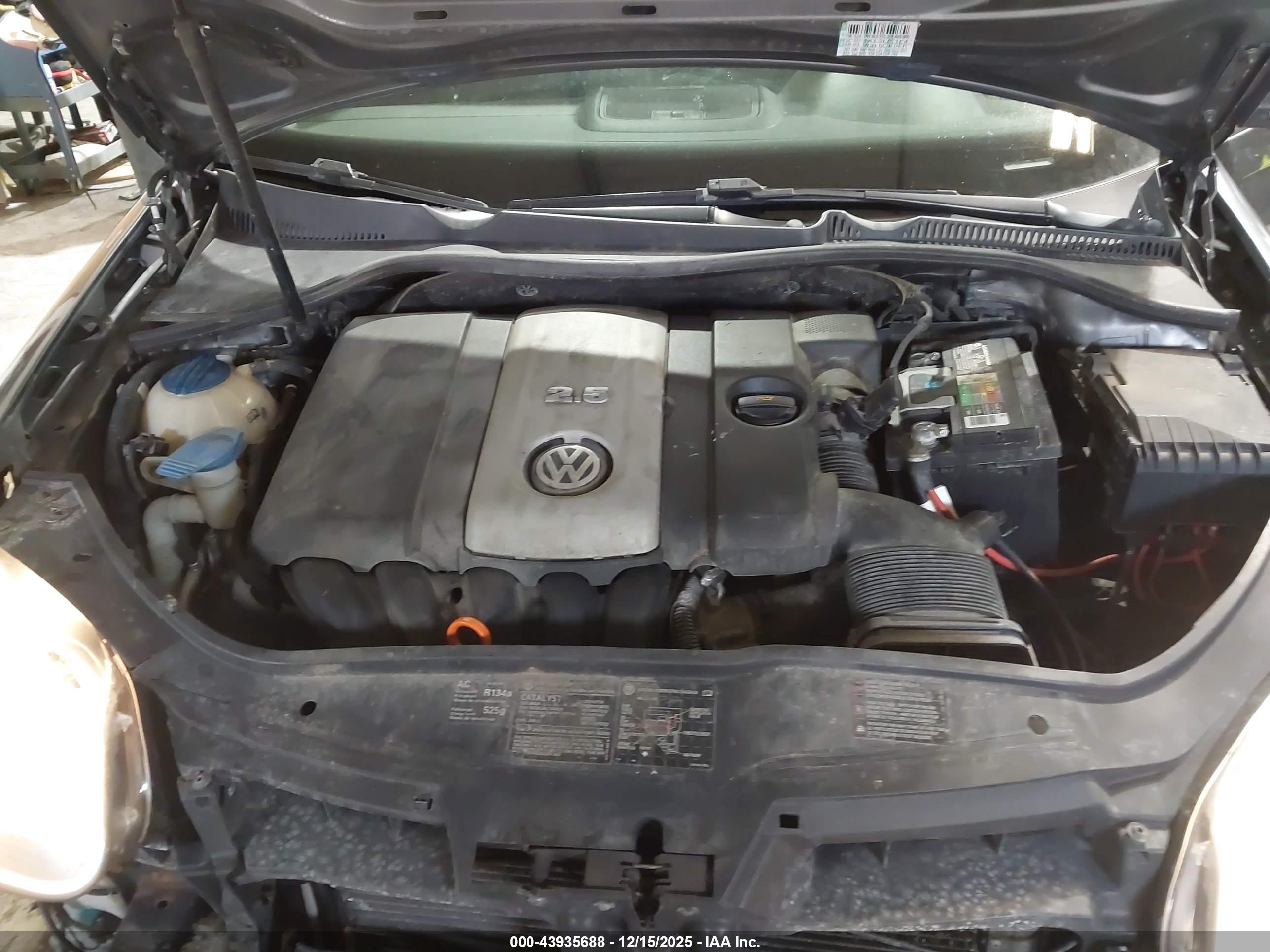 VOLKSWAGEN JETTA image 10
