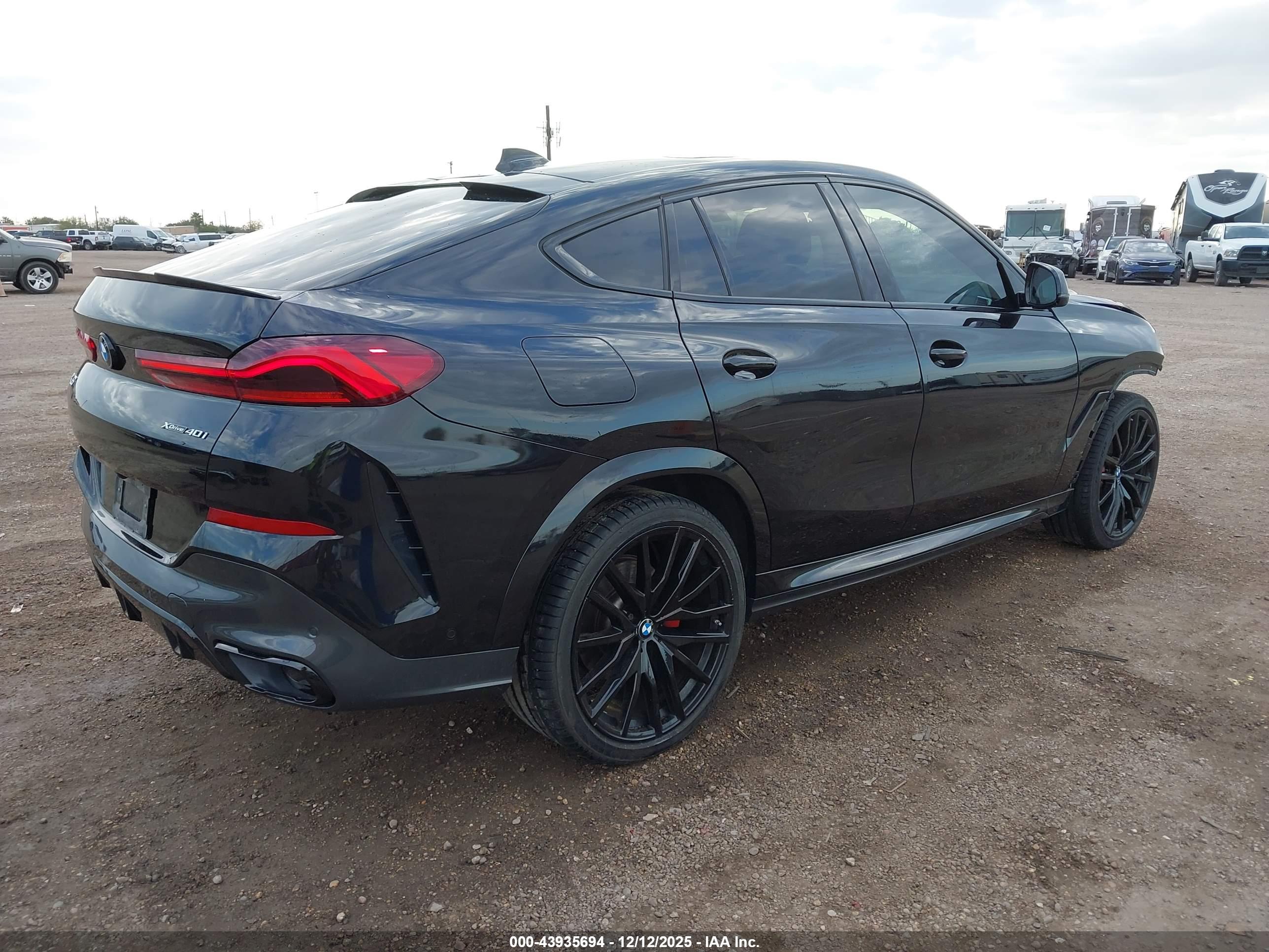 BMW X6 image 4