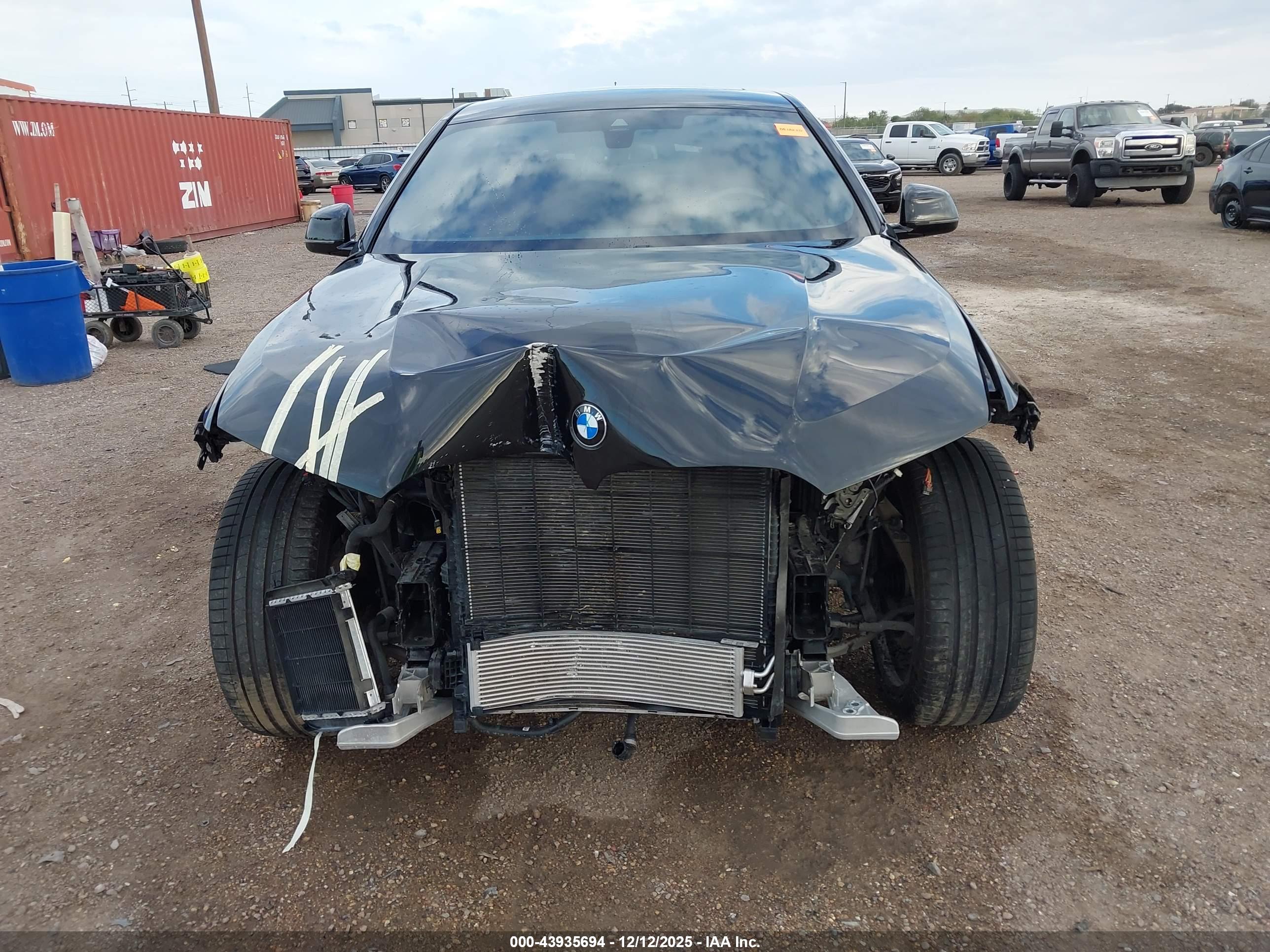 BMW X6 image 6