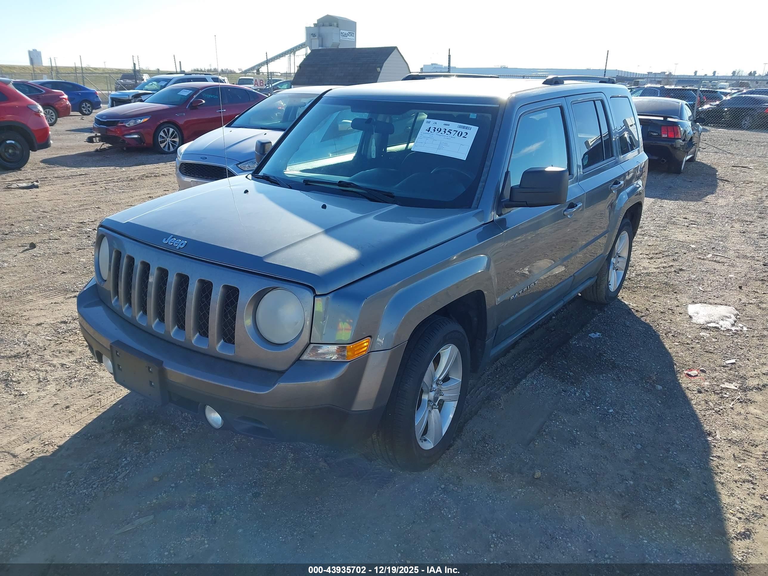 JEEP PATRIOT image 2