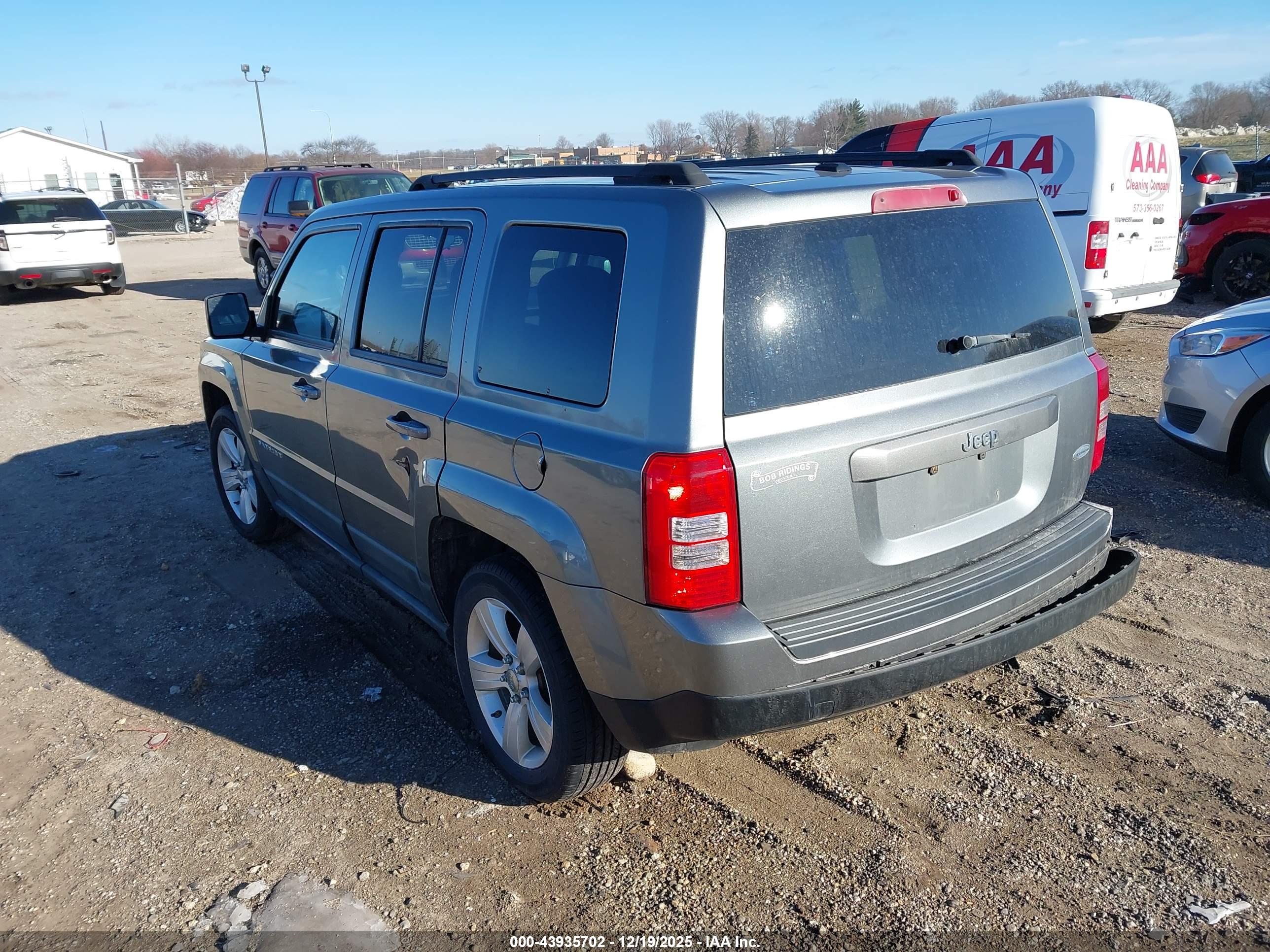JEEP PATRIOT image 3