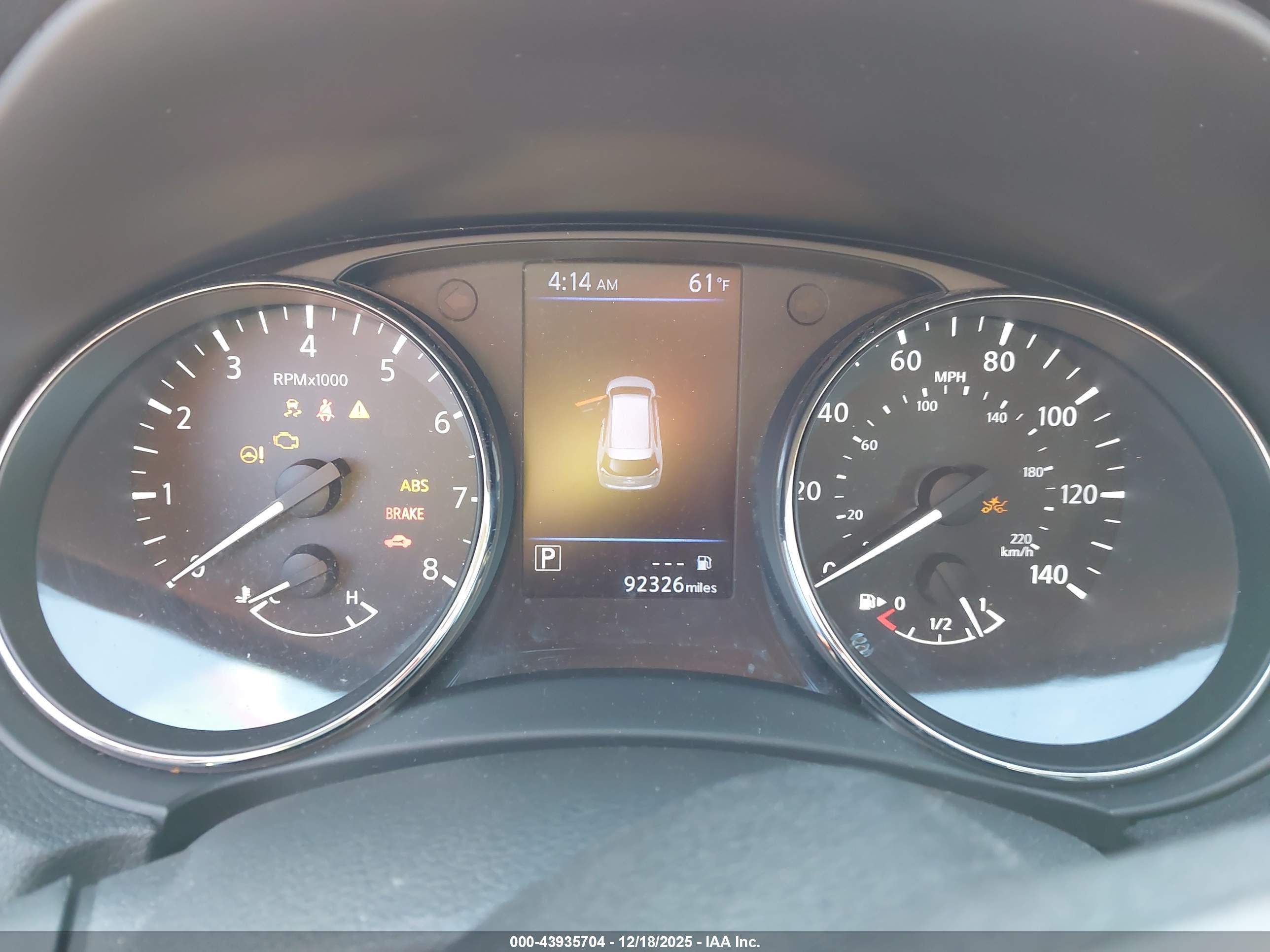 NISSAN ROGUE image 7